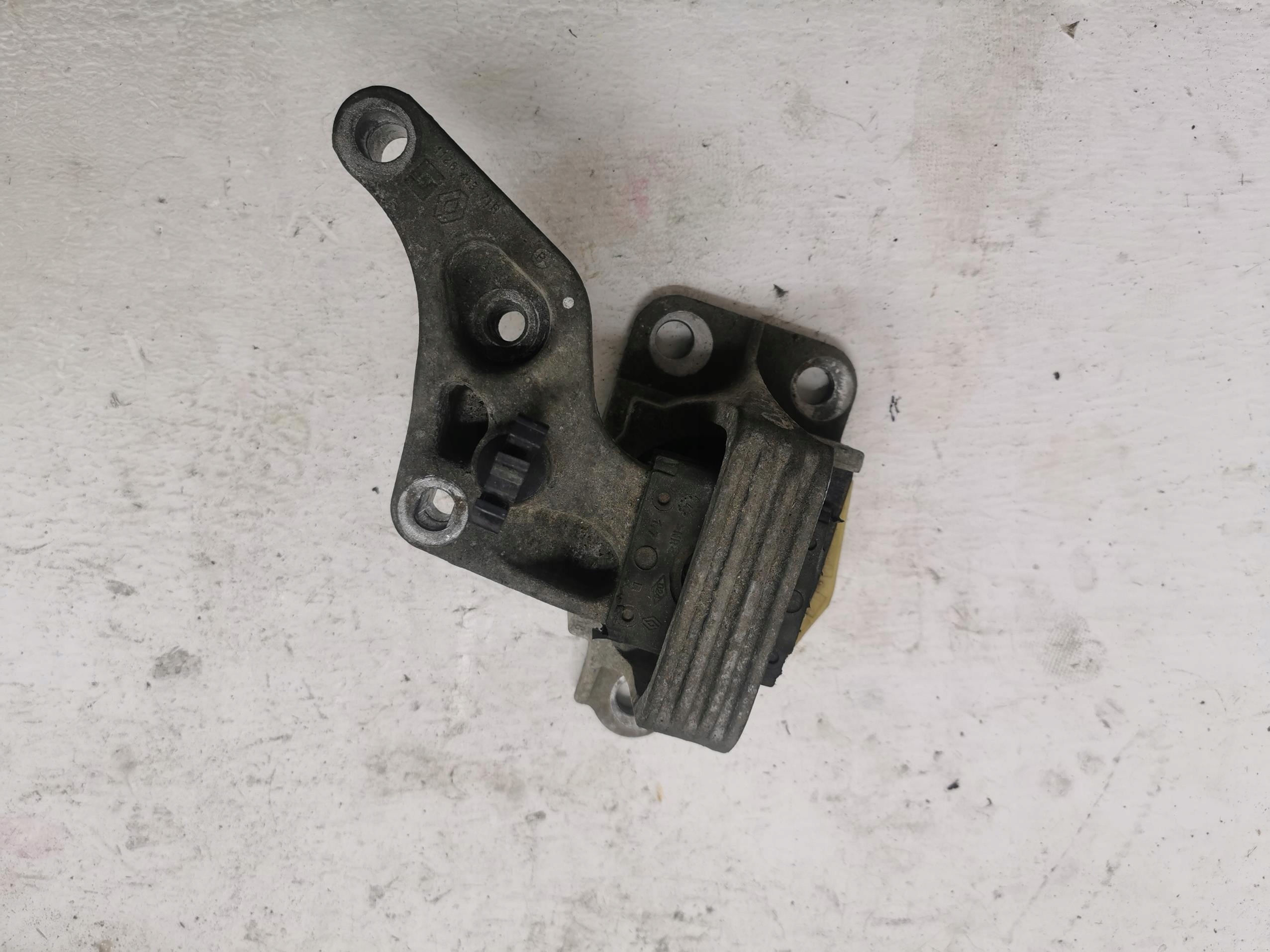 PODUSZKA SILNIKA RENAULT SCENIC III 1.6 DCI 08-16