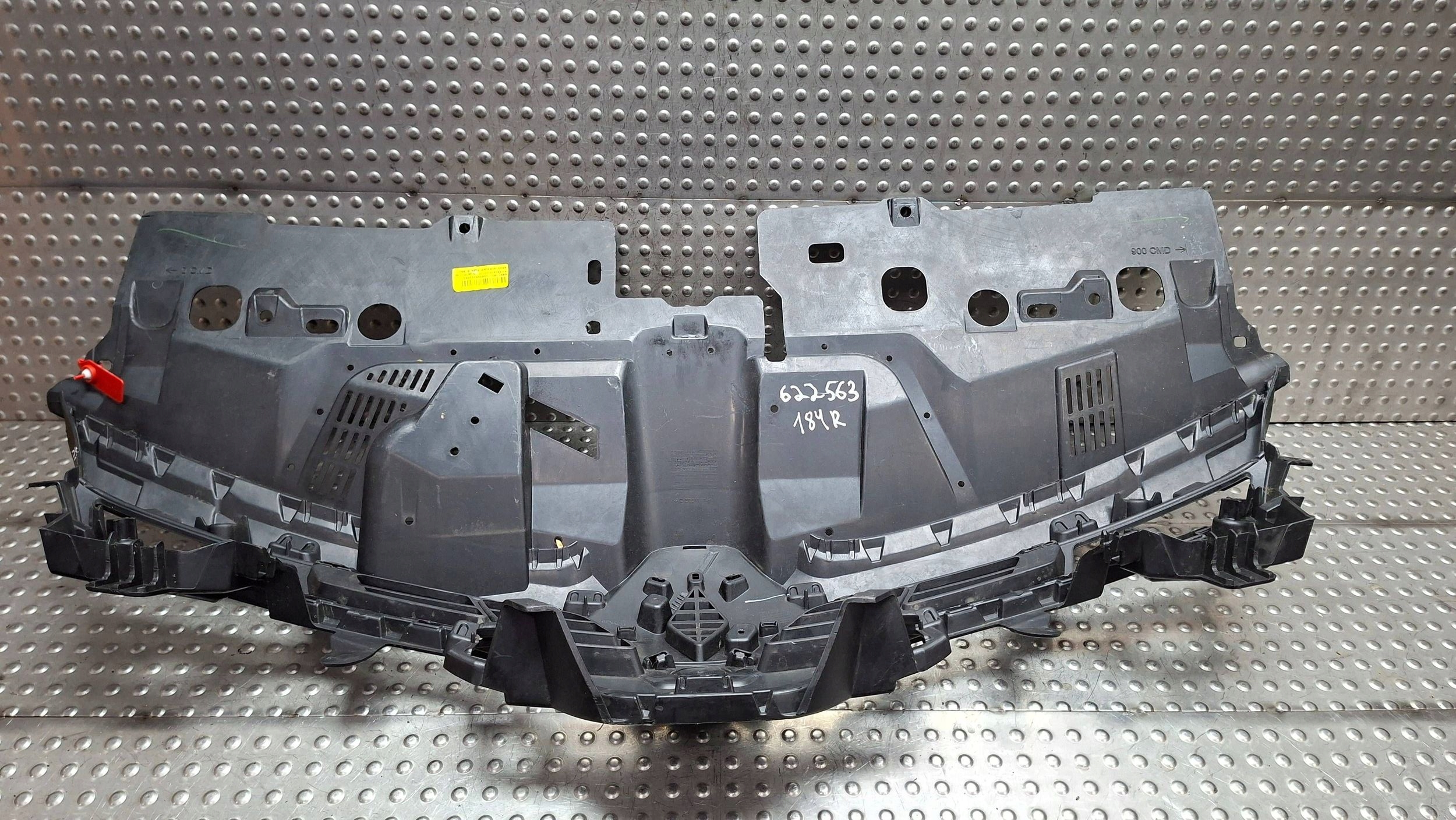 příčka maska nárazníku předek 622563184R RENAULT CLIO IV 2012