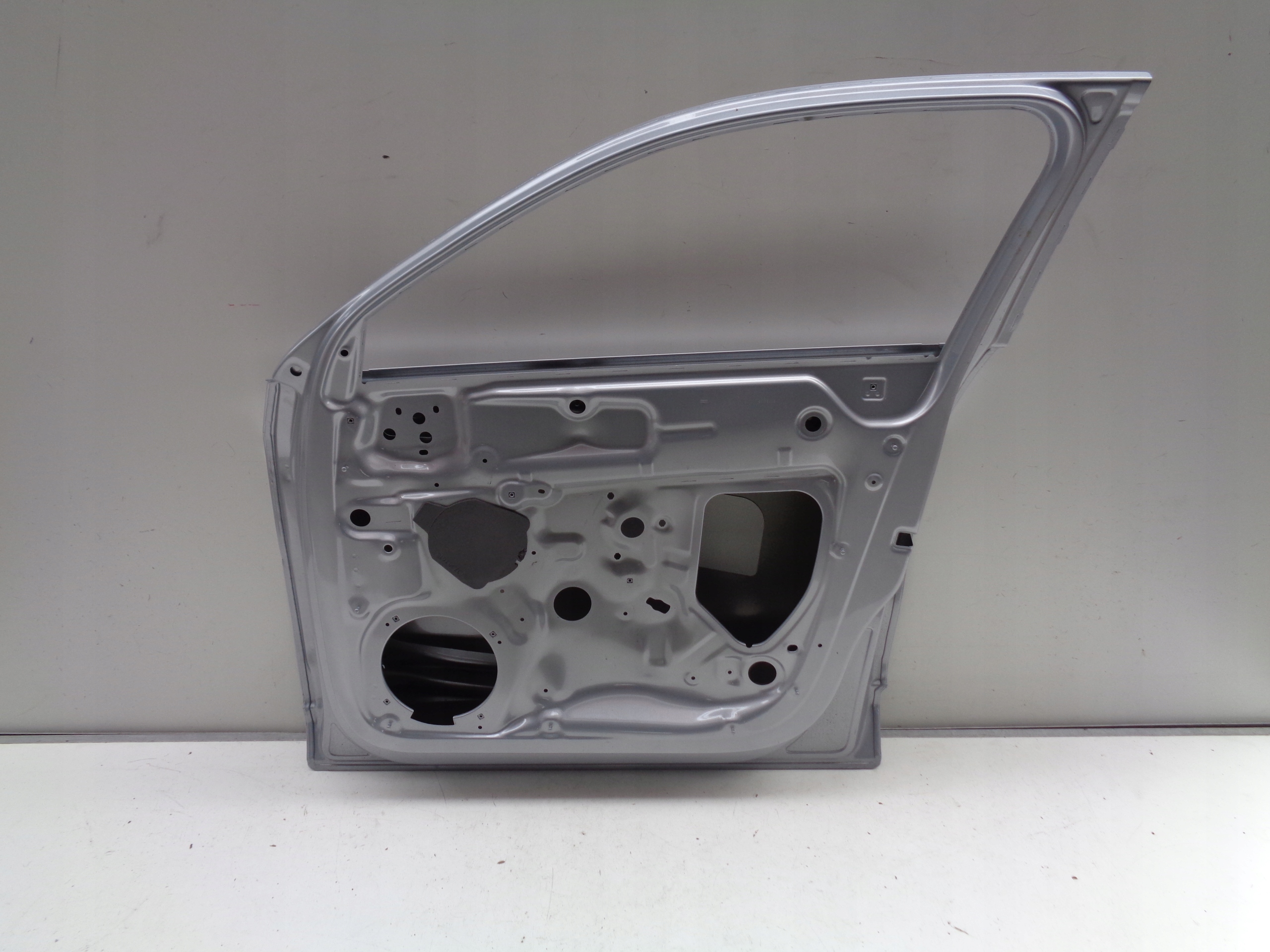 door right front AUDI Q2 81A 16- NR 31432
