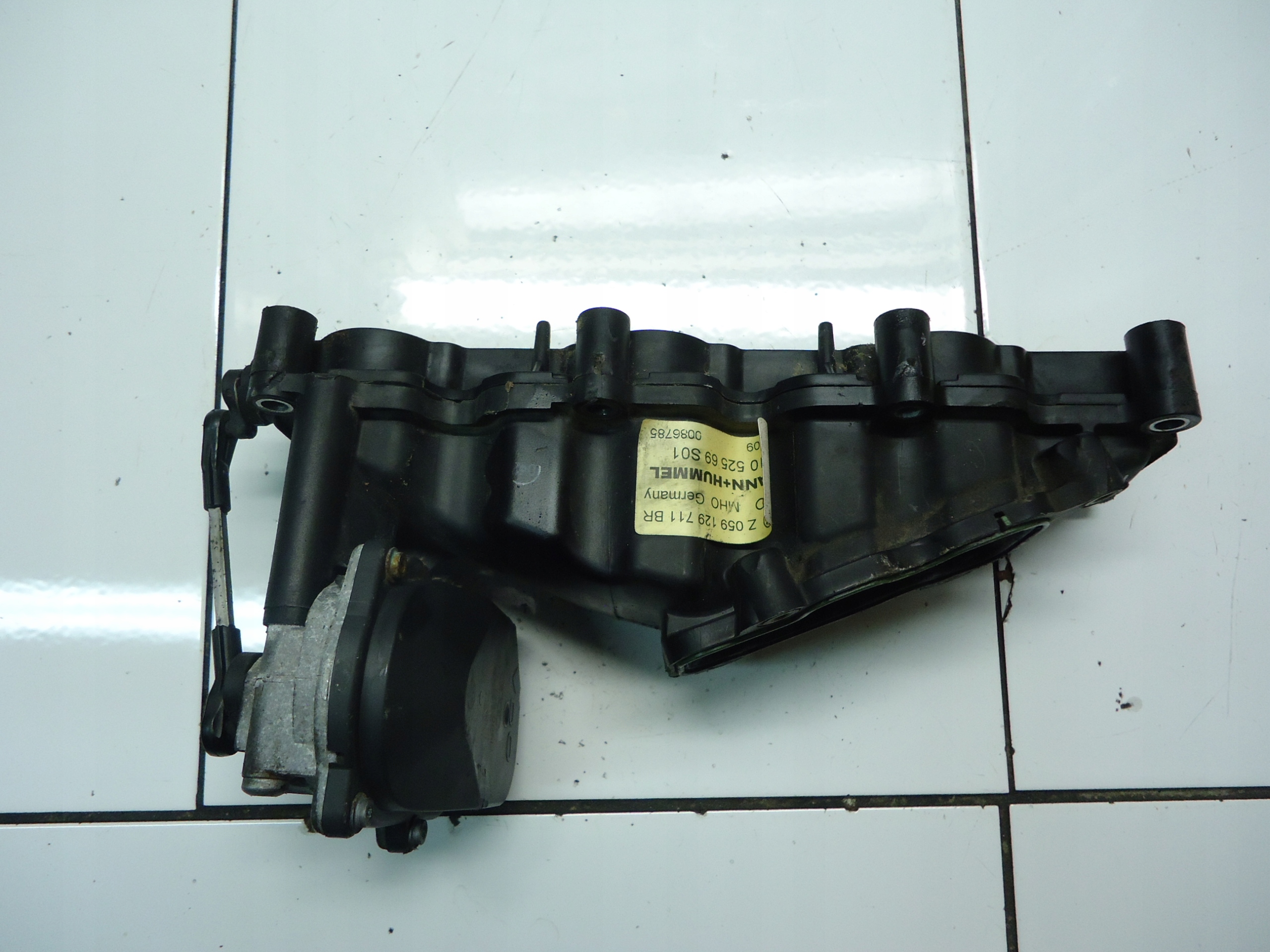 Audi A4 B8 A5 8T 3.0 tdi 2009 коллектор Впускный 059129711BR 059129086L
