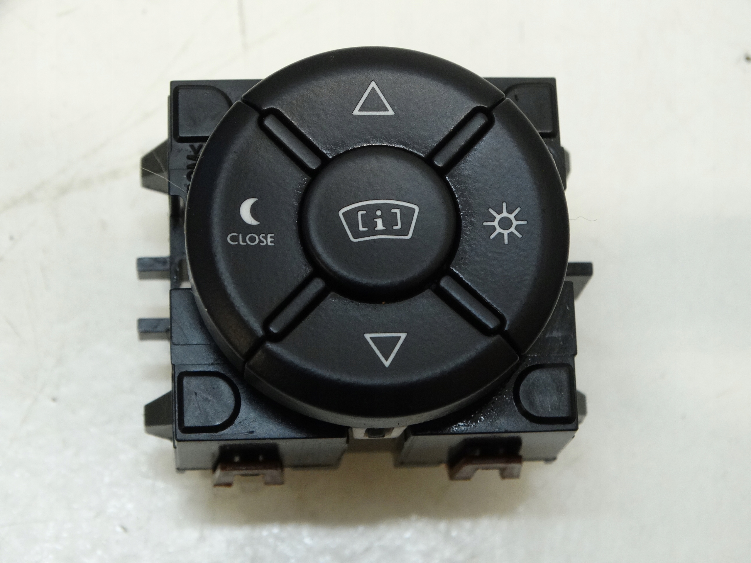 PANEL switch navigation devices HEAD UP CITROEN C4 III 98091900ZD 2020R.