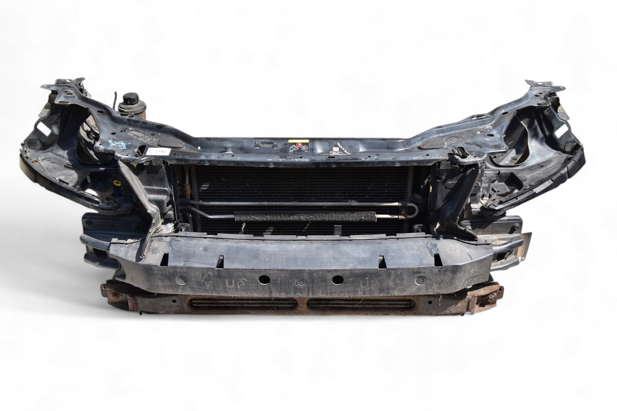 support panel for radiators VOLVO XC60 and Przedlift 2.4D 175KM D5244T14 Manual