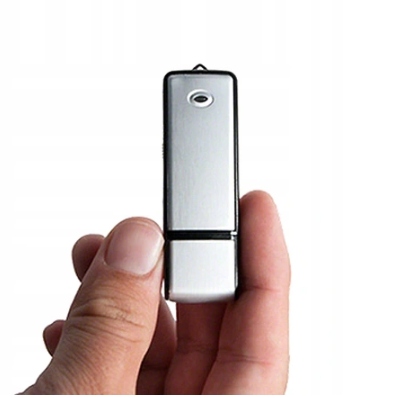 DYKTAFON MINI SZPIEGOWSKI 8GB PODSŁUCH PENDRIVE Cechy dodatkowe działa jako zwykły pendrive