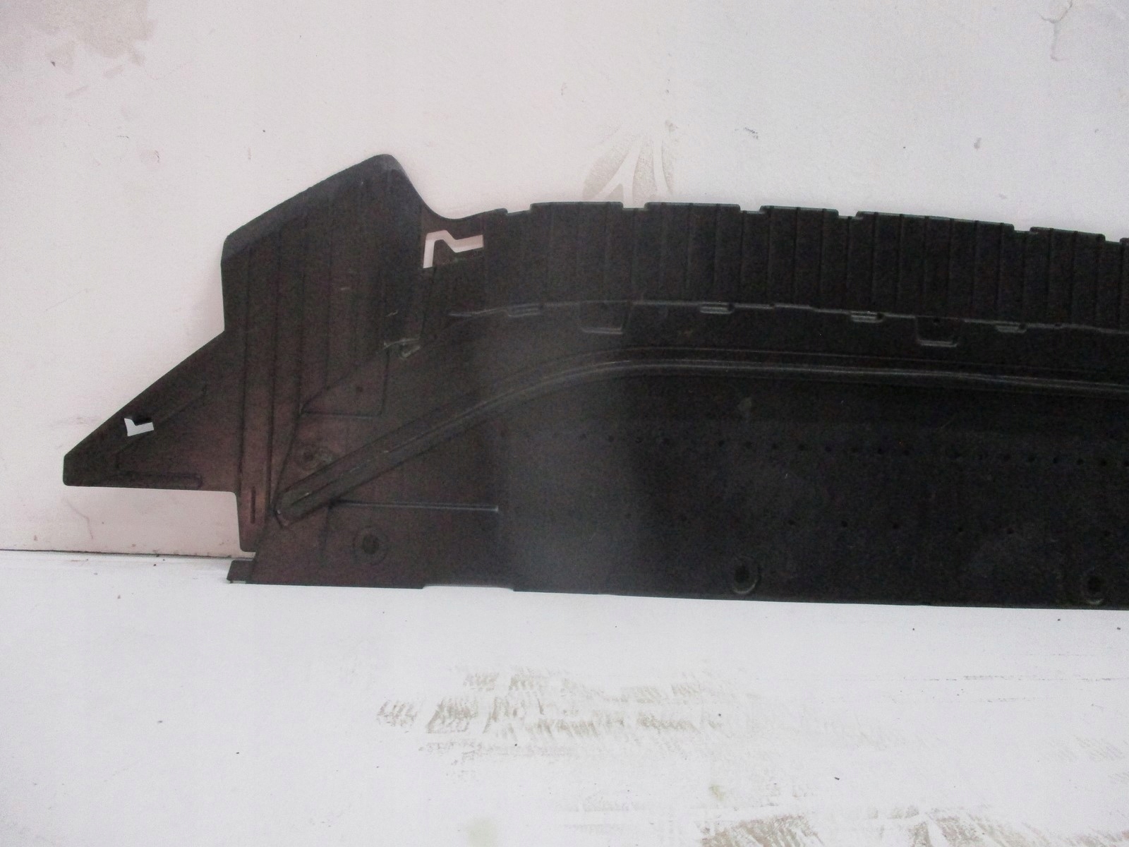 cover cover below bumper AUDI A6 4G0807611F