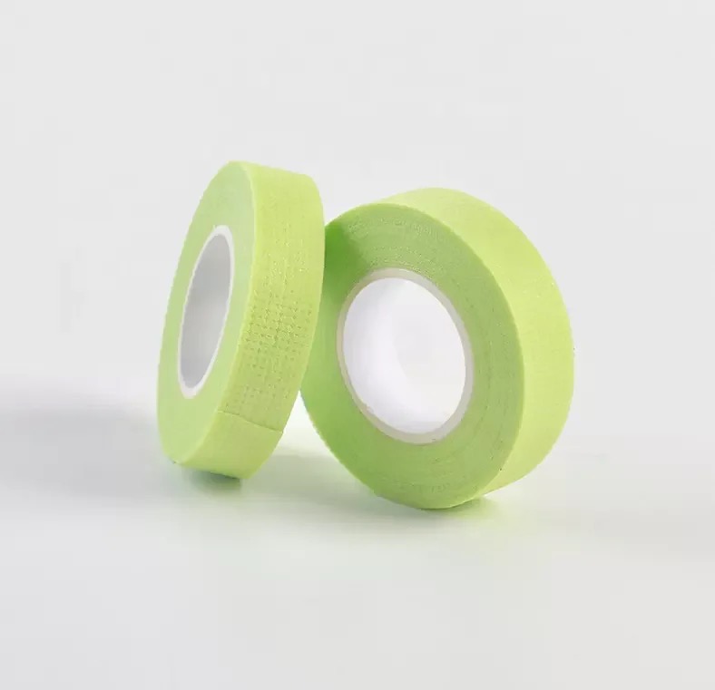 Taśma perforowana do rzęs ZIELONA Stan opakowania oryginalne