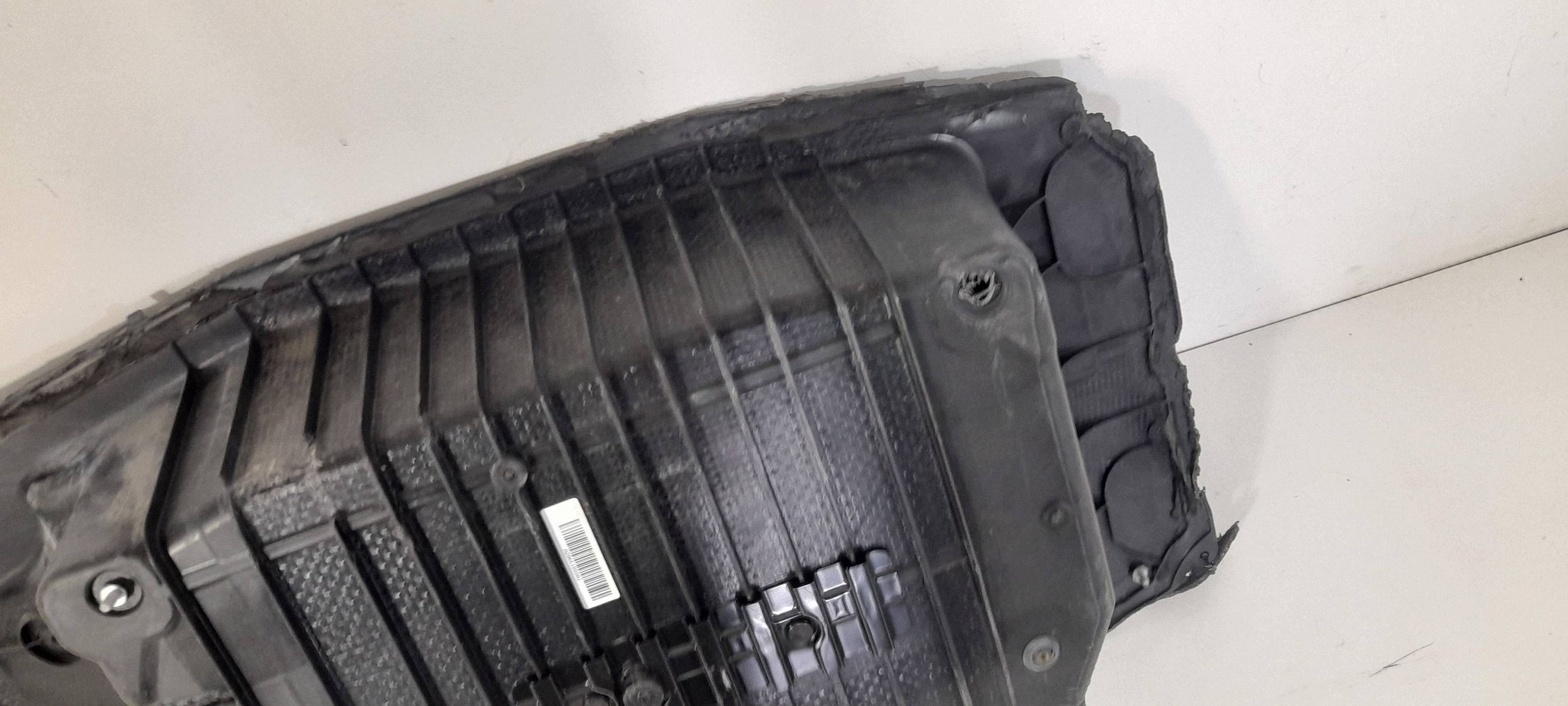 Mercedes-Benz C / CLE C236 sump floor boot A2066108802 (CL1)
