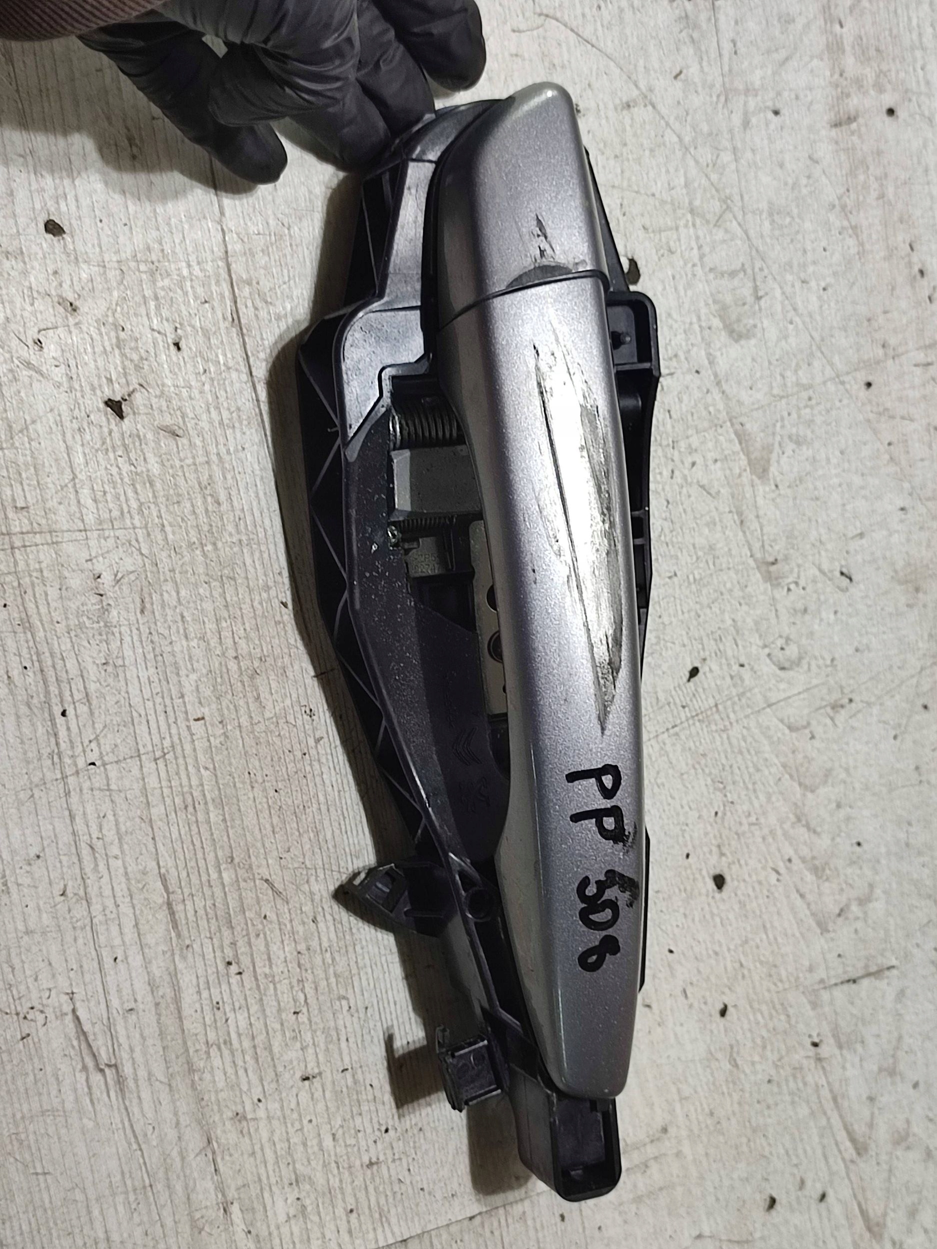 Peugeot 308 2019 front side right handle exterior door przednich