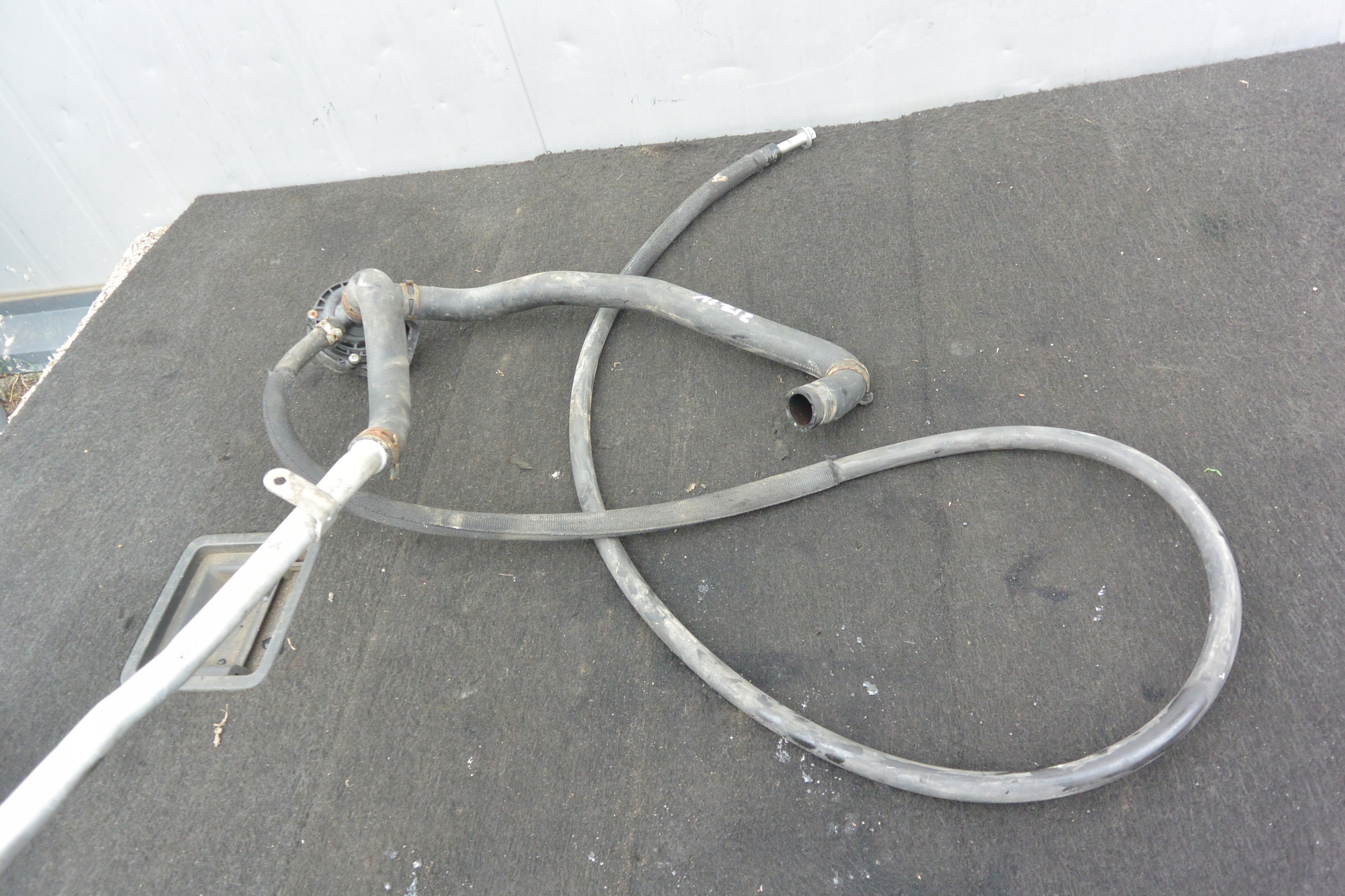 PUMPA DODATNA VODE OM651 2.2 MERCEDES W204 W212