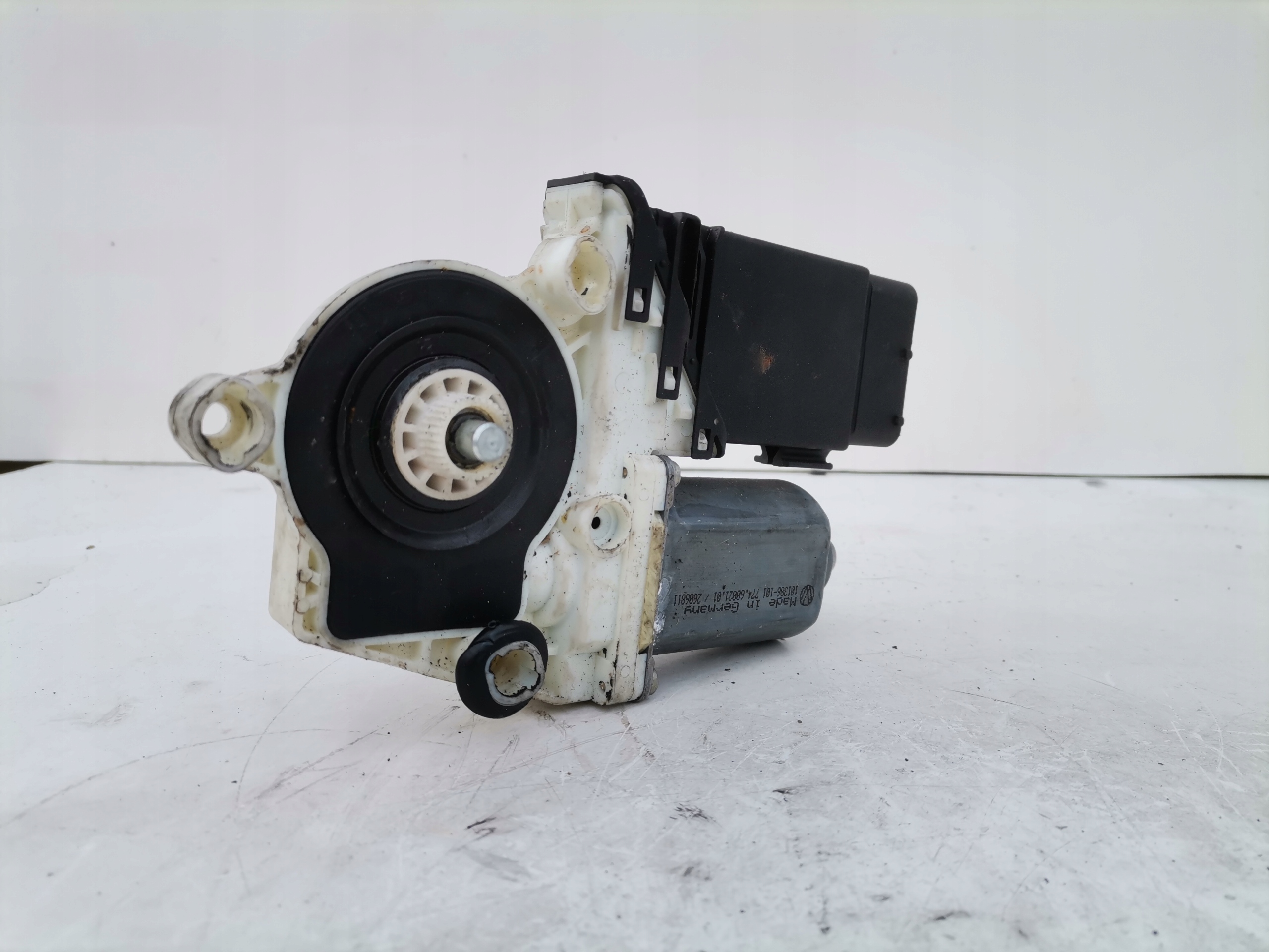 VW GOLF IV LEON and mini motor windows right front 101386-101