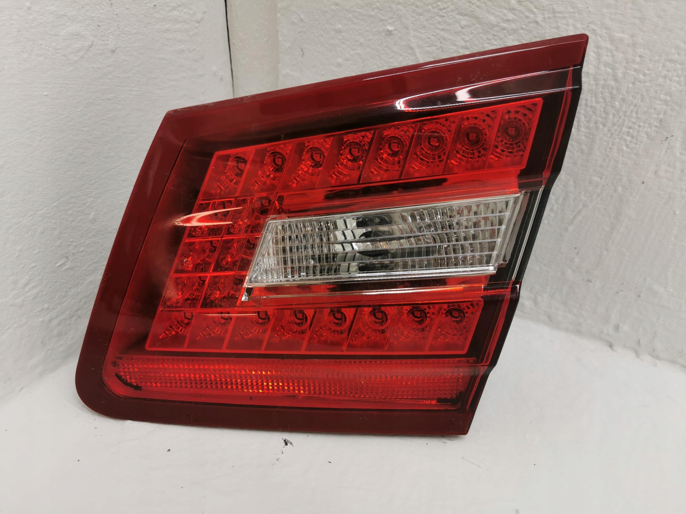 light right rear part bonnet MERCEDES E-KLASA W212 09-13