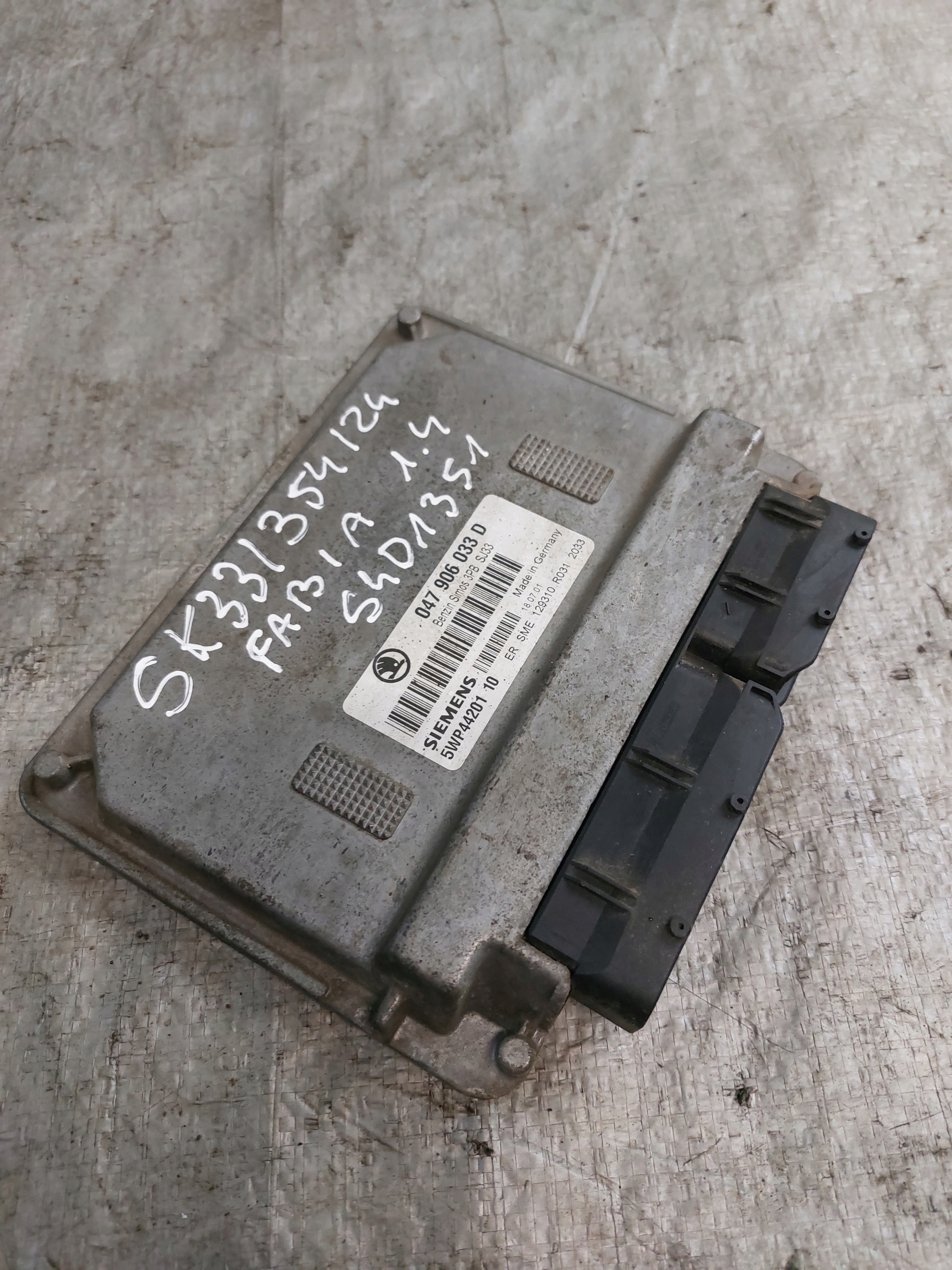 control unit of the engine SKODA FABIA 1.4