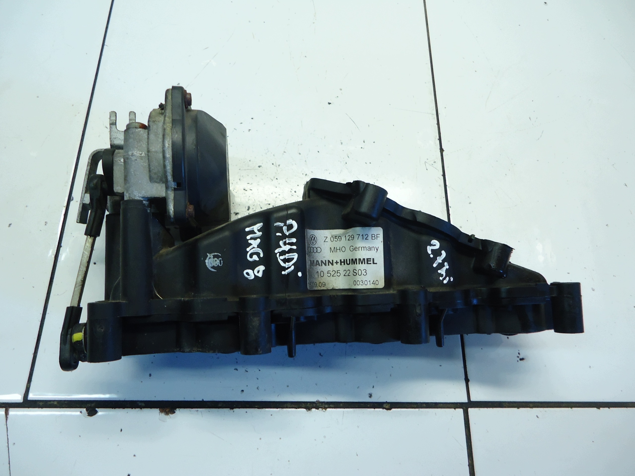 VW AUDI A4 B8 A5 8T 2.7 TDI V6 CAM intake manifold 059129712BF 059129086L