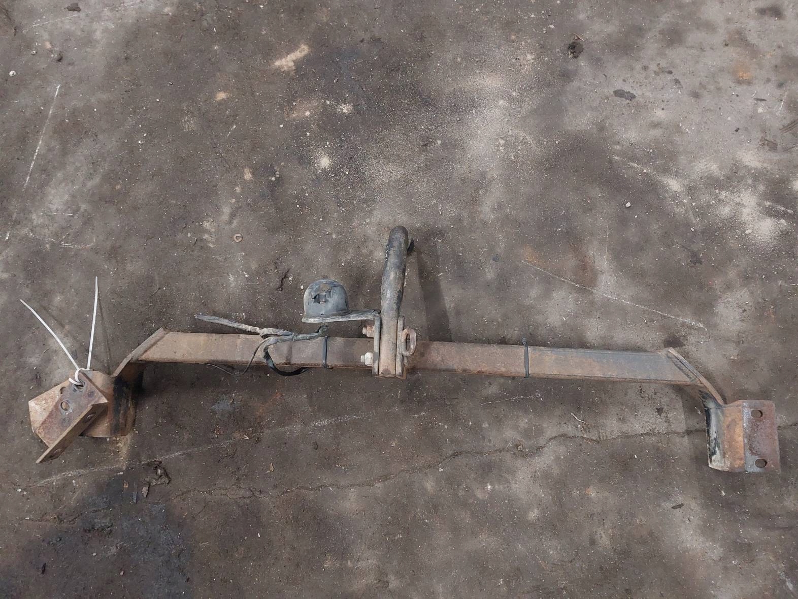 tow + TABLICZKA + bundle NISSAN PRIMERA P10