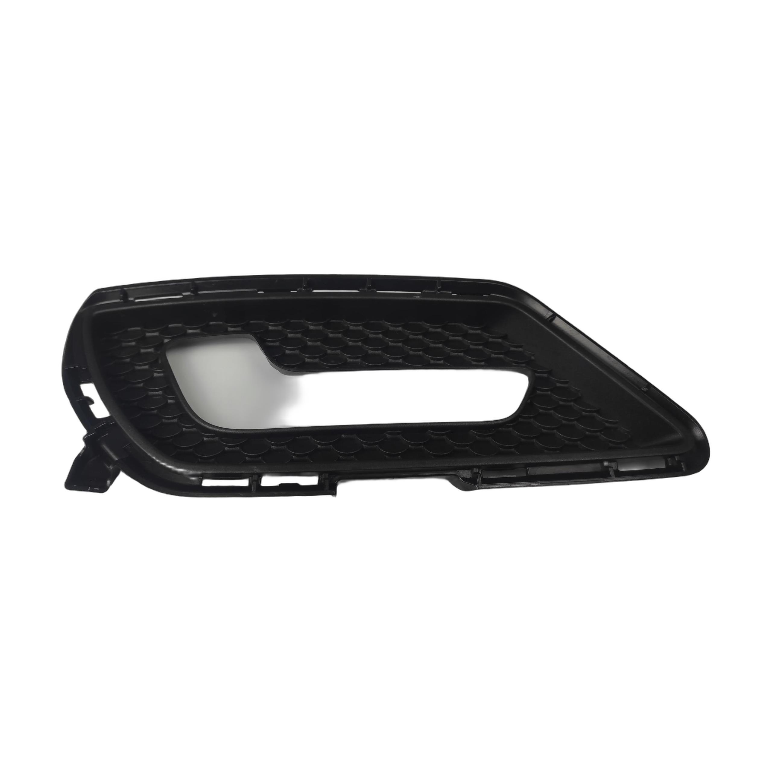 grid of a bumper left MERCEDES E-KLASA W207 COUPE