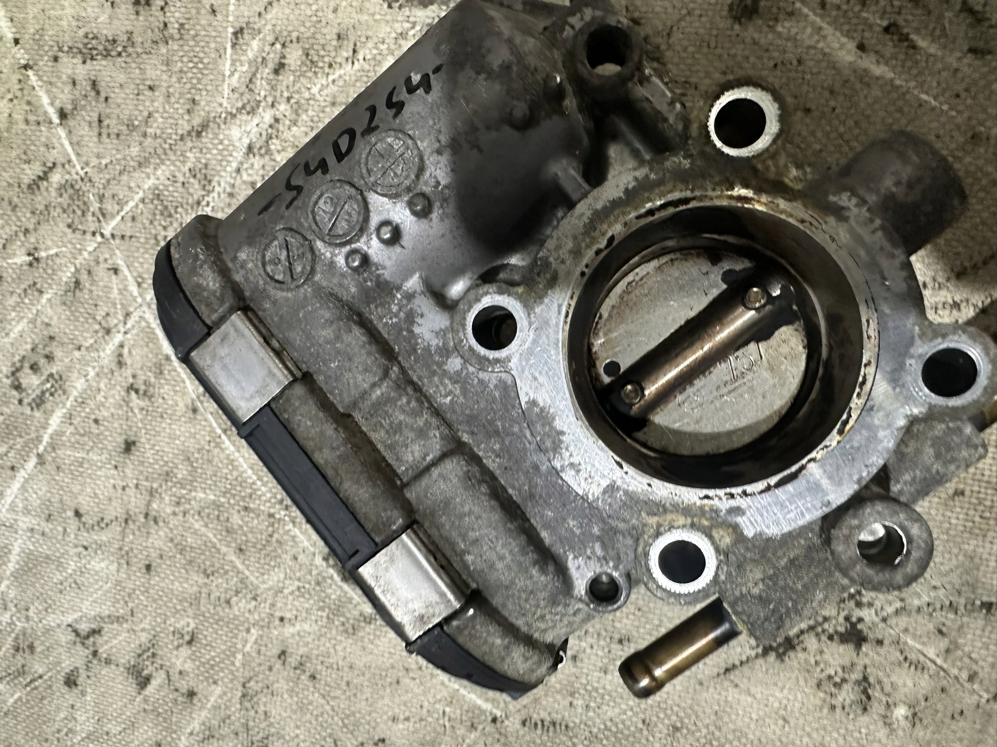 škrtiaca klapka OPEL CORSA D 1.0B 0280750133
