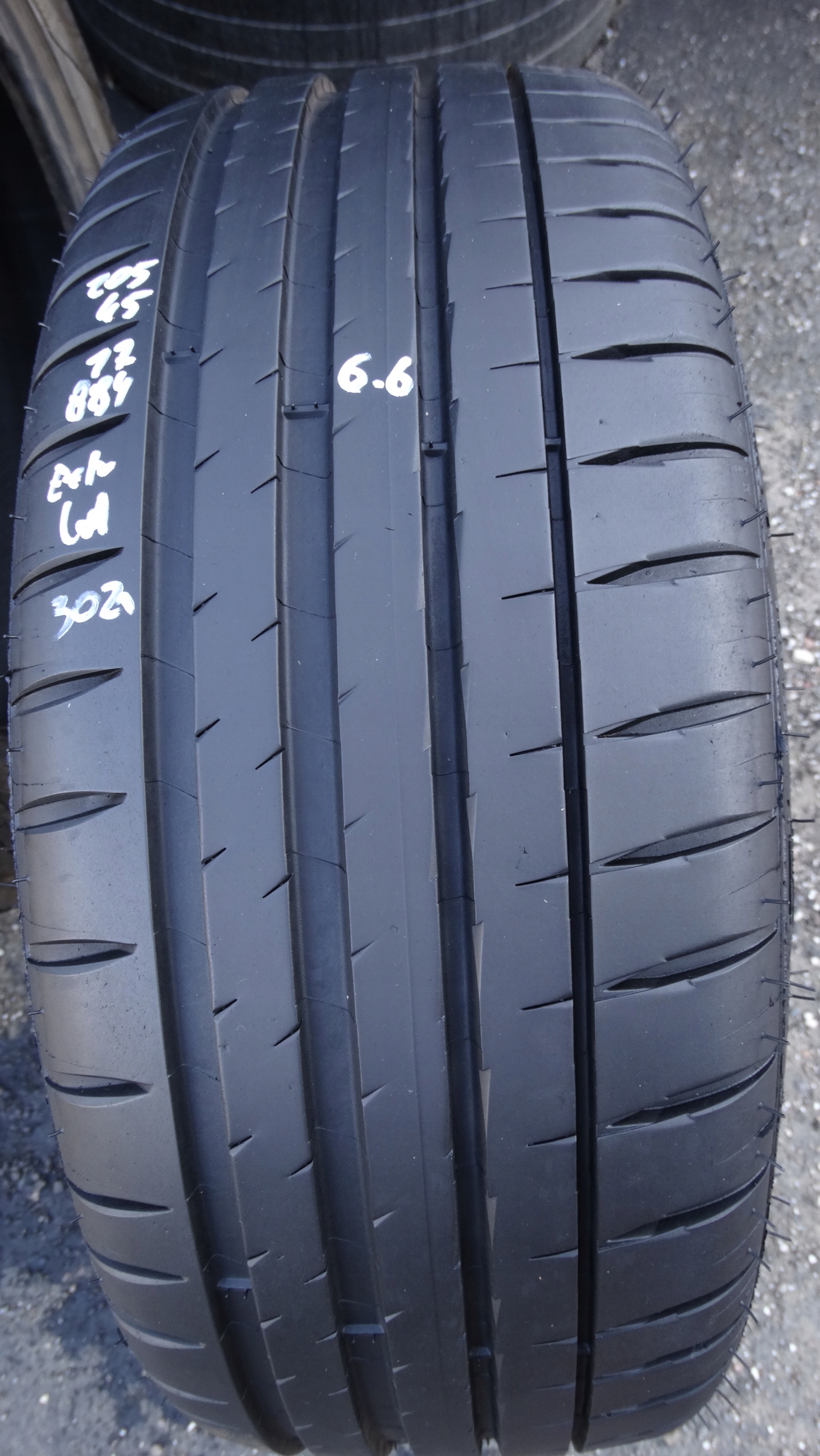 Michelin Pilot Sport 4 205/45 17 88 Y