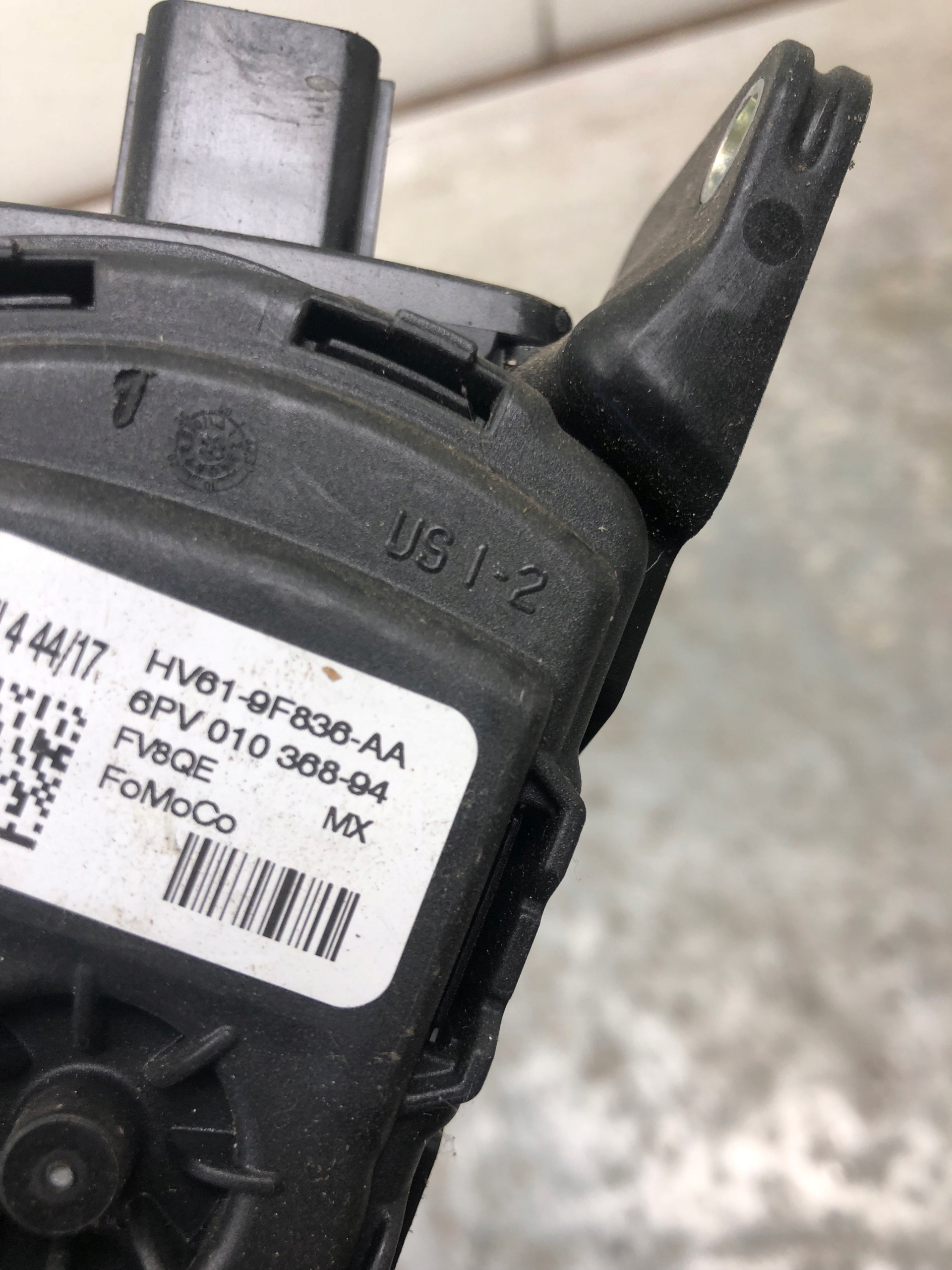accelerator pedal potentiometer FORD KUGA MK2 HV61-9F836-AA