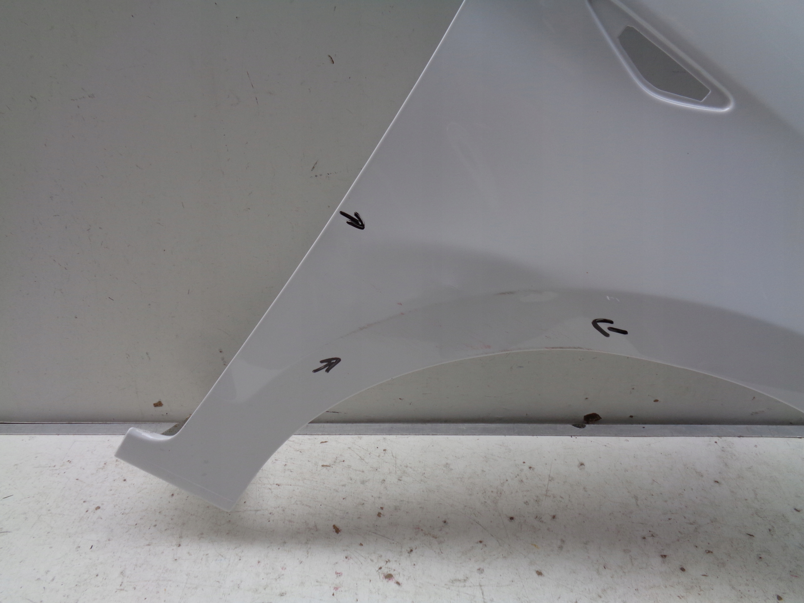fender right front FORD KA + plus 16- NR 44684