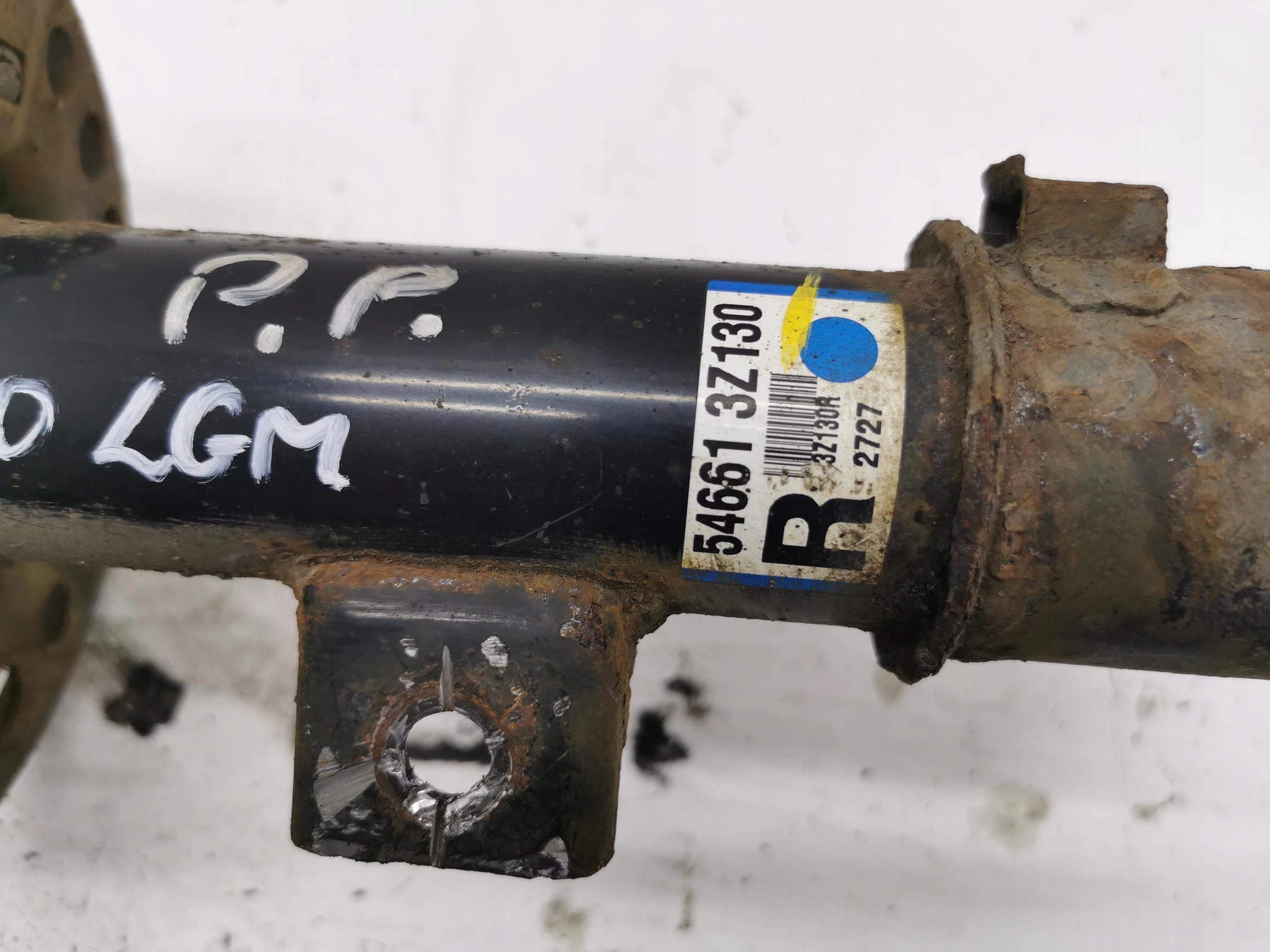 shock absorber right front HYUNDAI I40 54661-3Z130