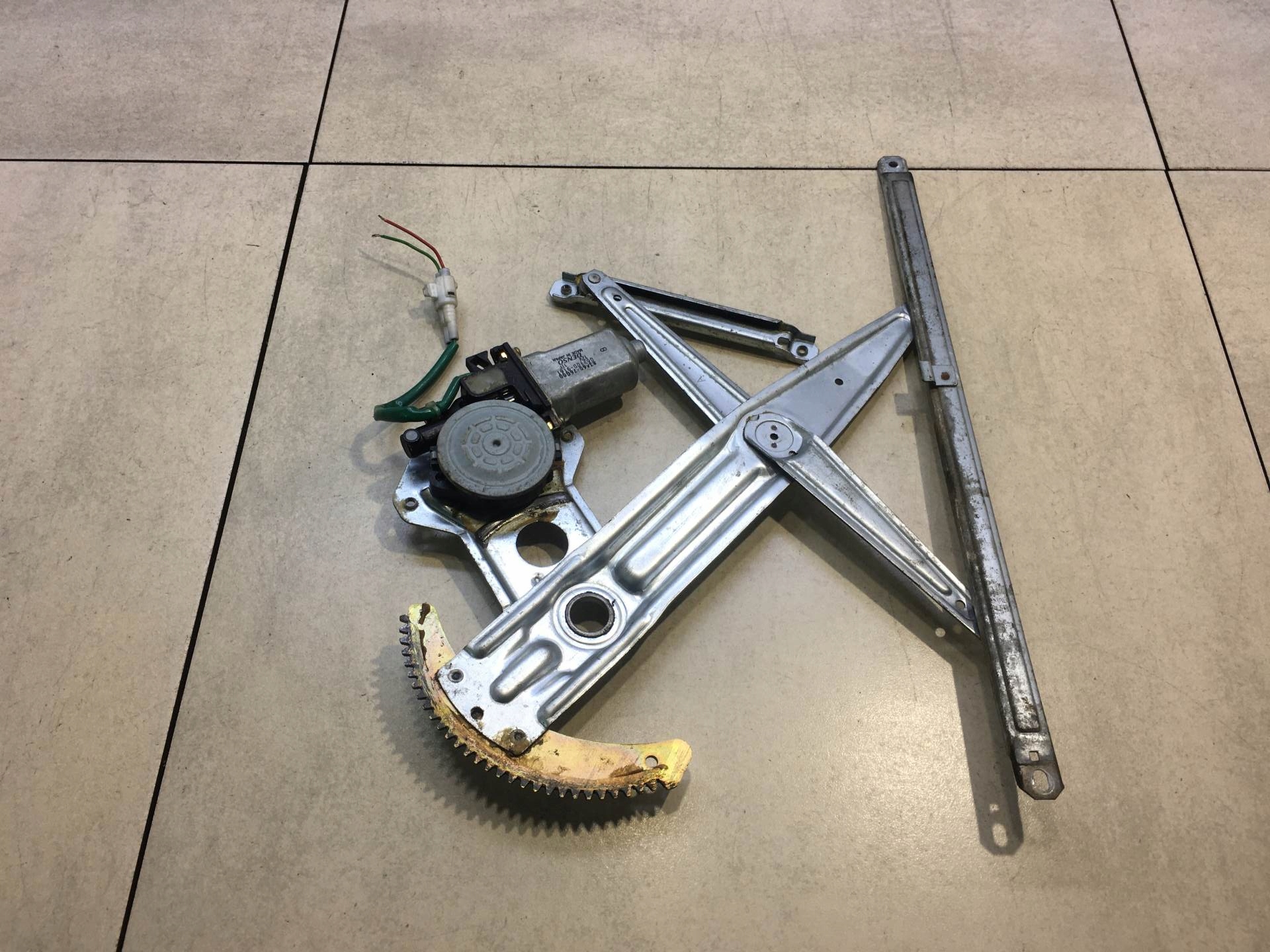 window regulator left front JUSTY III 83460-76G00