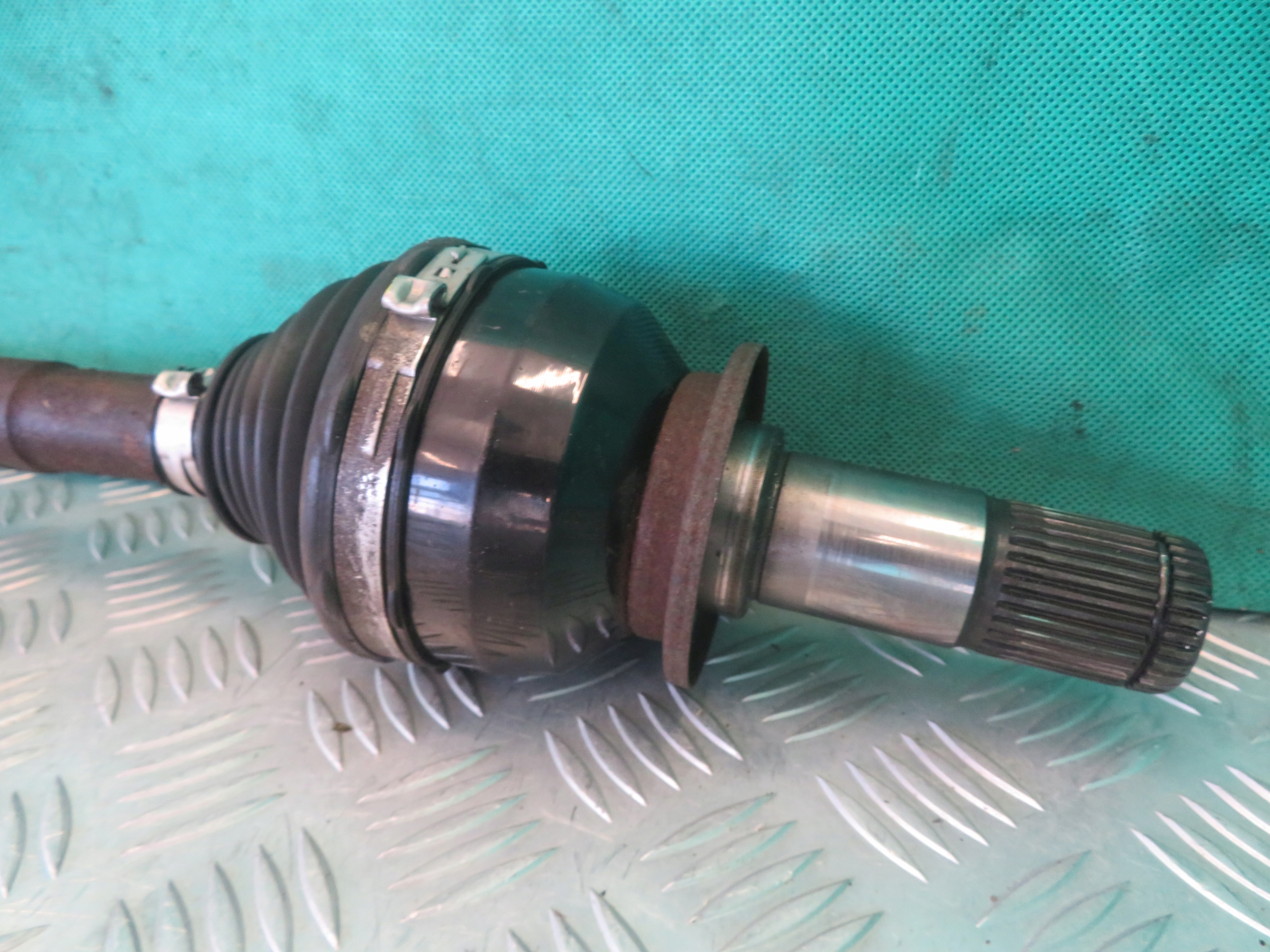 semi-axis rear RANGE ROVER VELAR HK83-4K139-AA