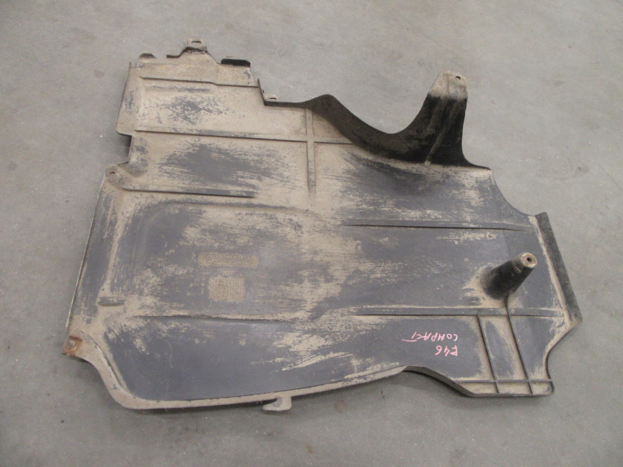 cover chassis right BMW e46 sedan KOMBI COMPACT COUPE