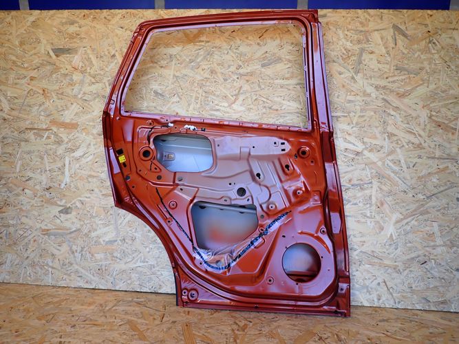 SUZUKI SX4 S-CROSS 13- door left rear. rear part