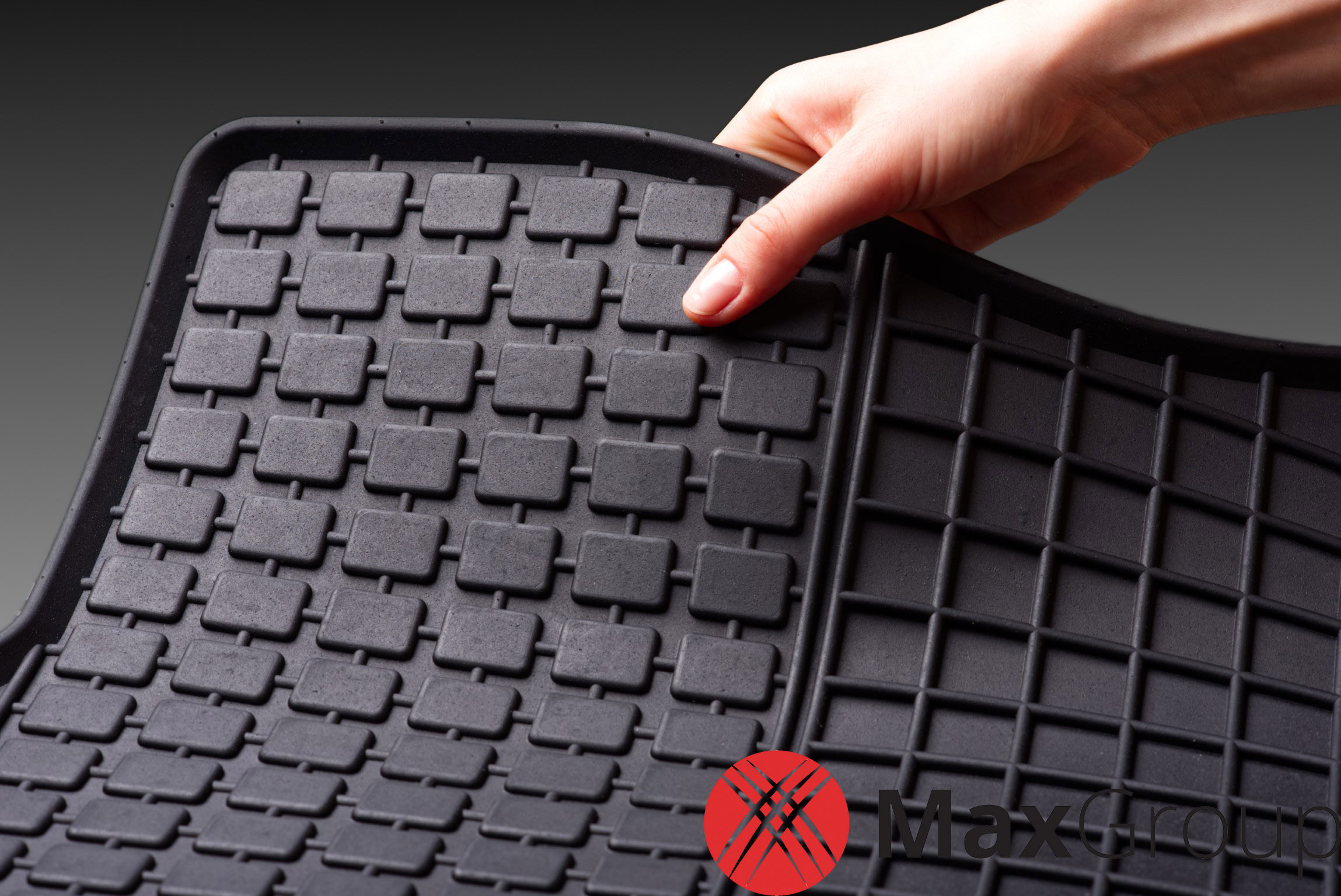 Opel Insignia 2008-2017 Dywaniki z mocowaniami Kolor czarny