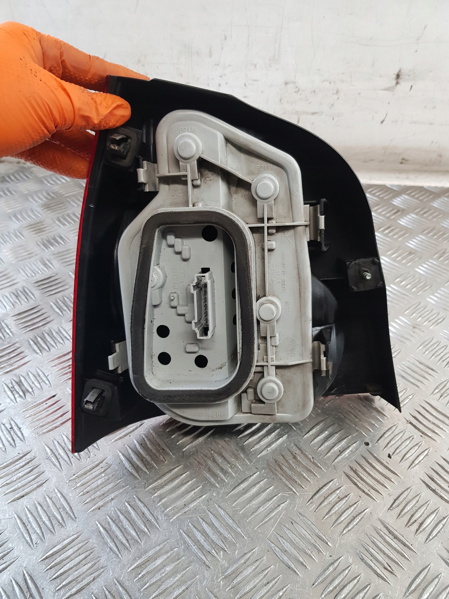 light right rear part 6Q6945096B VW POLO IV 9N