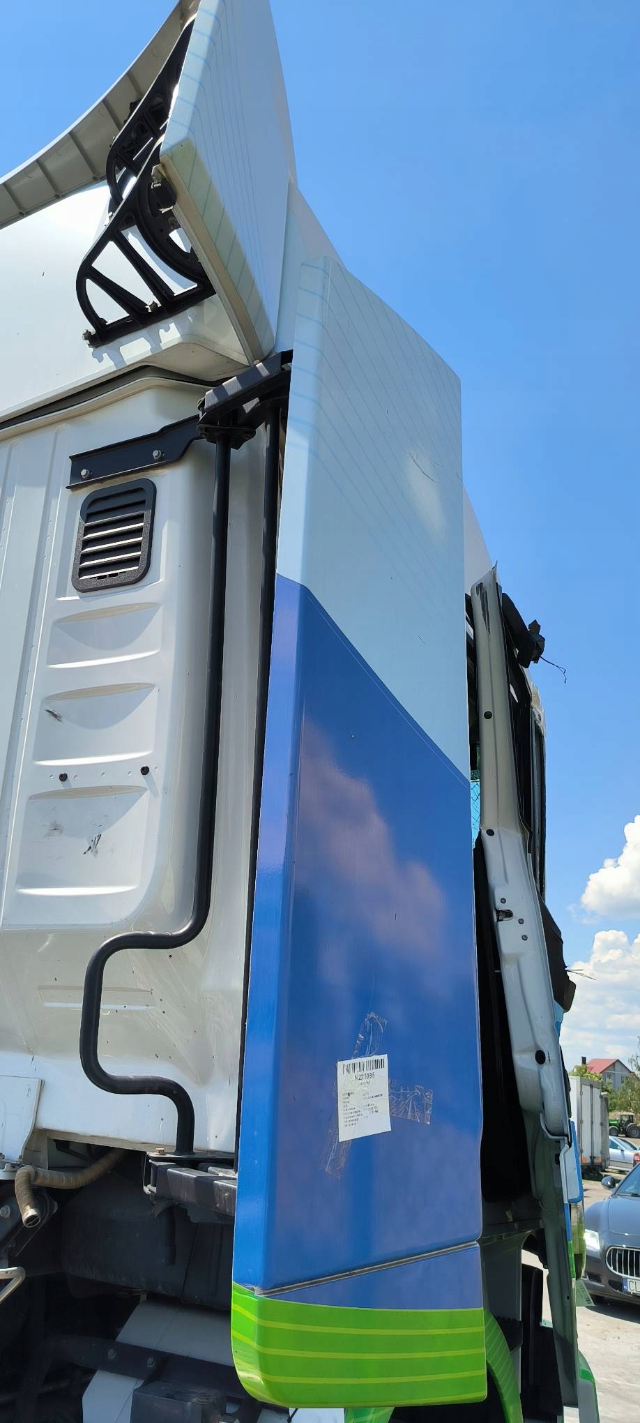 Frontverkleidung SPOILER rechts IVECO STRALIS AS440ST/P LNG