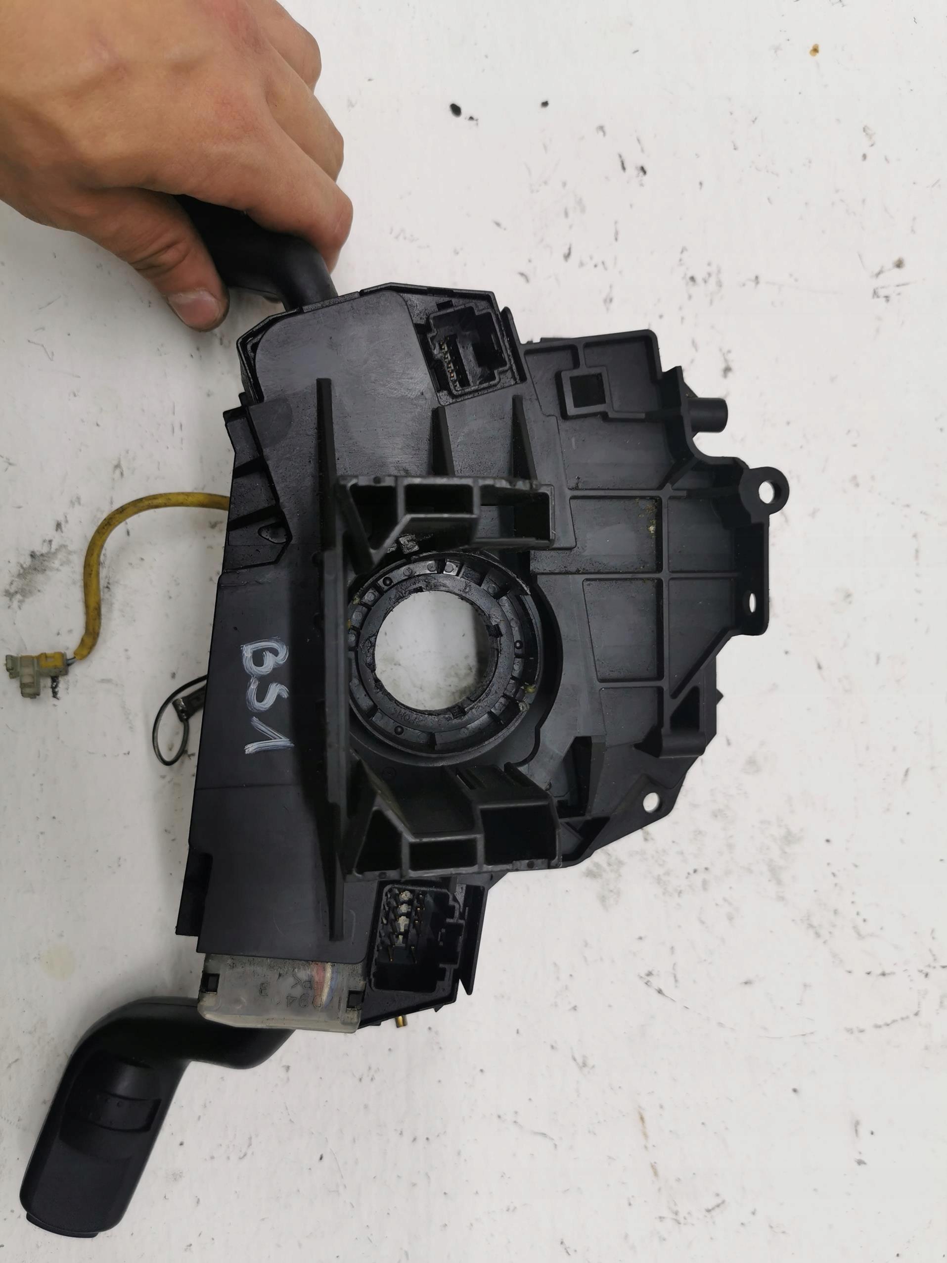 DEVIO LUCI TERGICRISTALLO TERGI FORD FOCUS MK2 04-11 EU 4M5T-14A664-AB