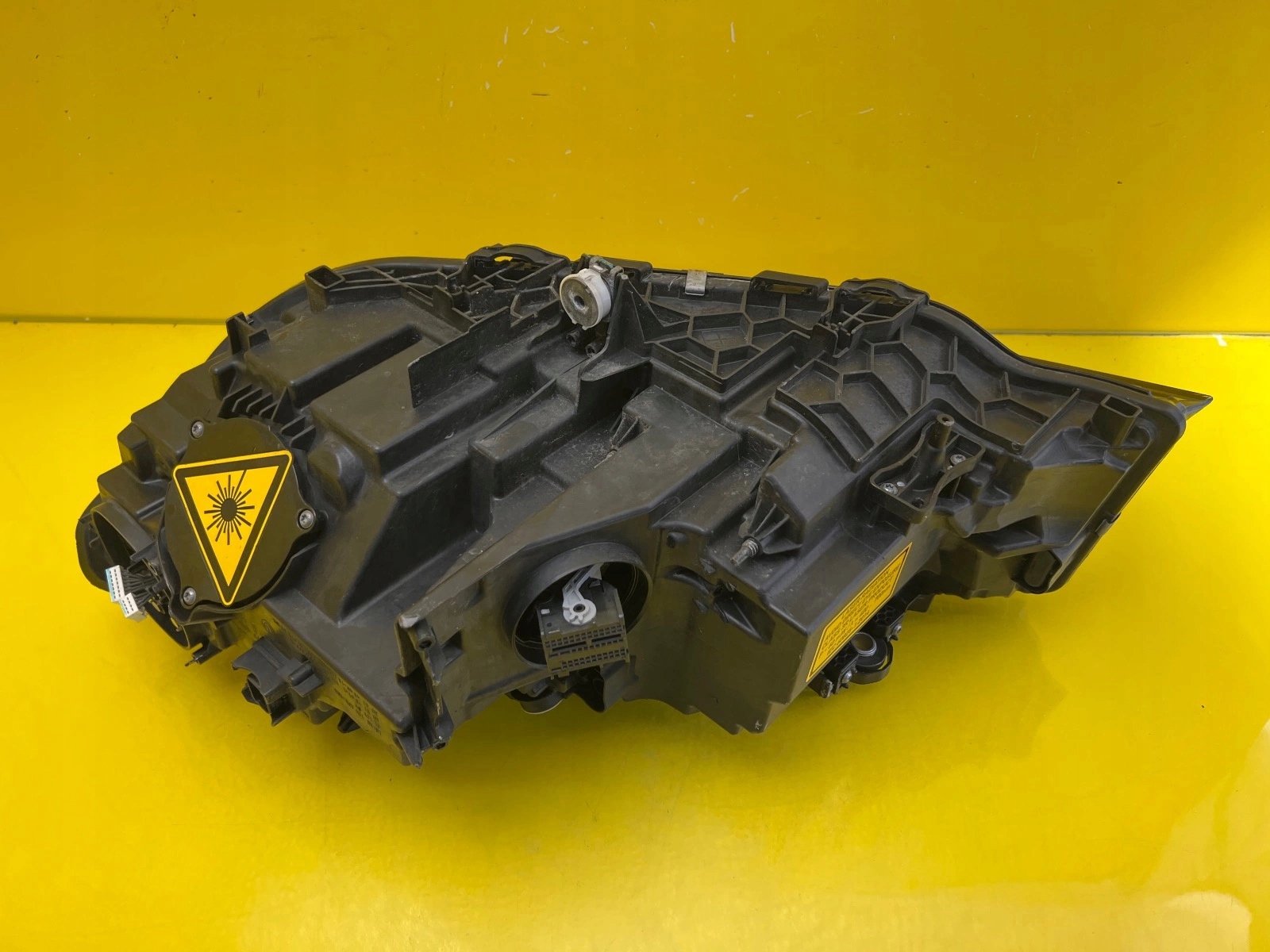 light right BMW 3 G20 G21 Laser 9481708-08