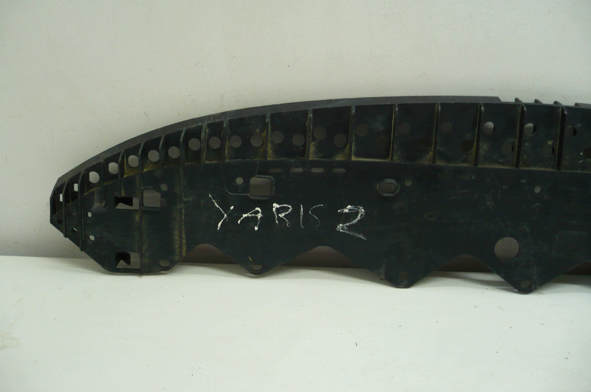 TOYOTA YARIS II 2 05-08 cover cover below bumper front