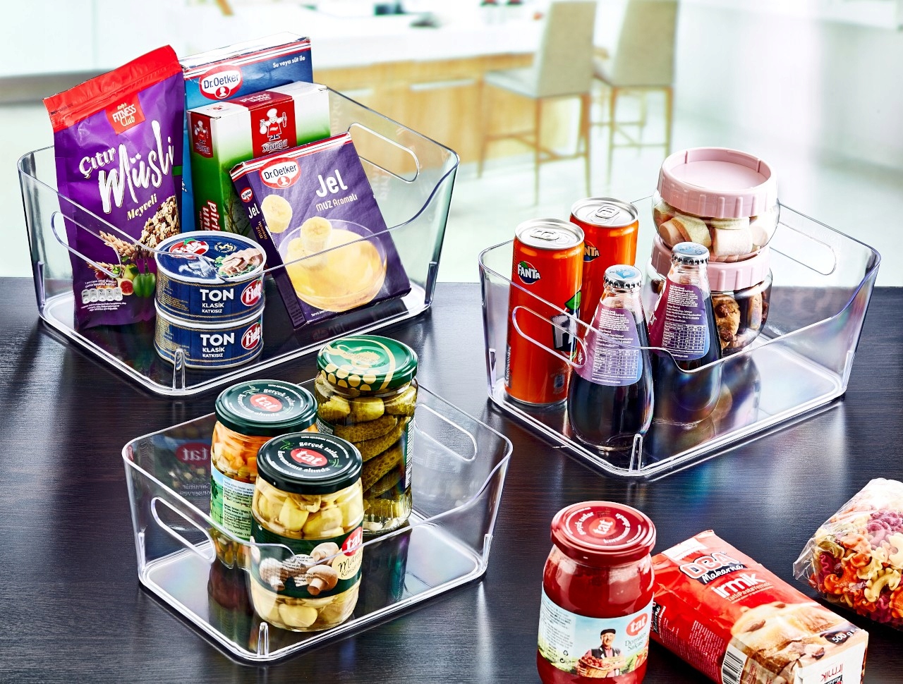 

Zestaw organizerów pojemników do lodówki 3 szt