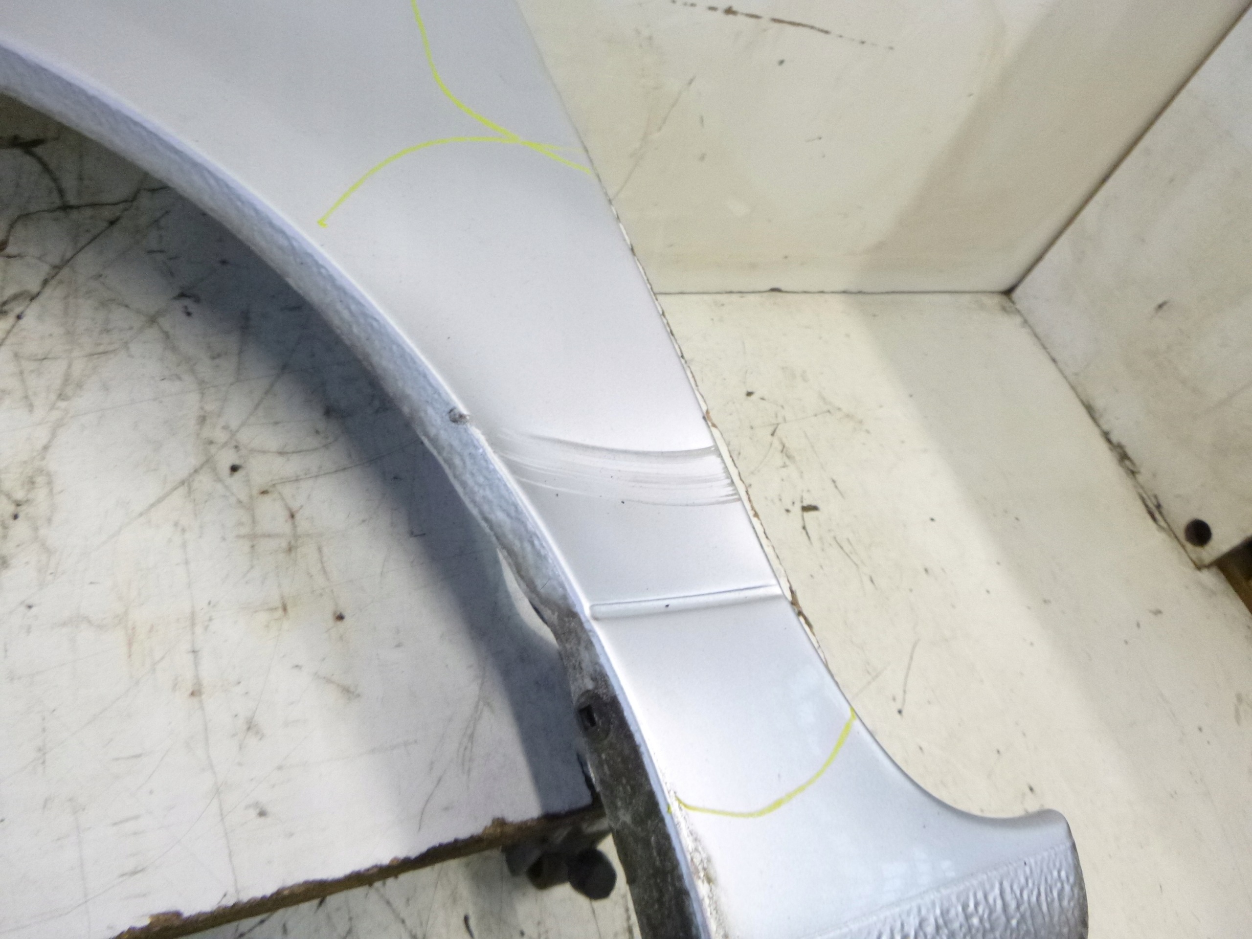 fender front left VW Lupo 3L LA7W srebny original 1998–2005