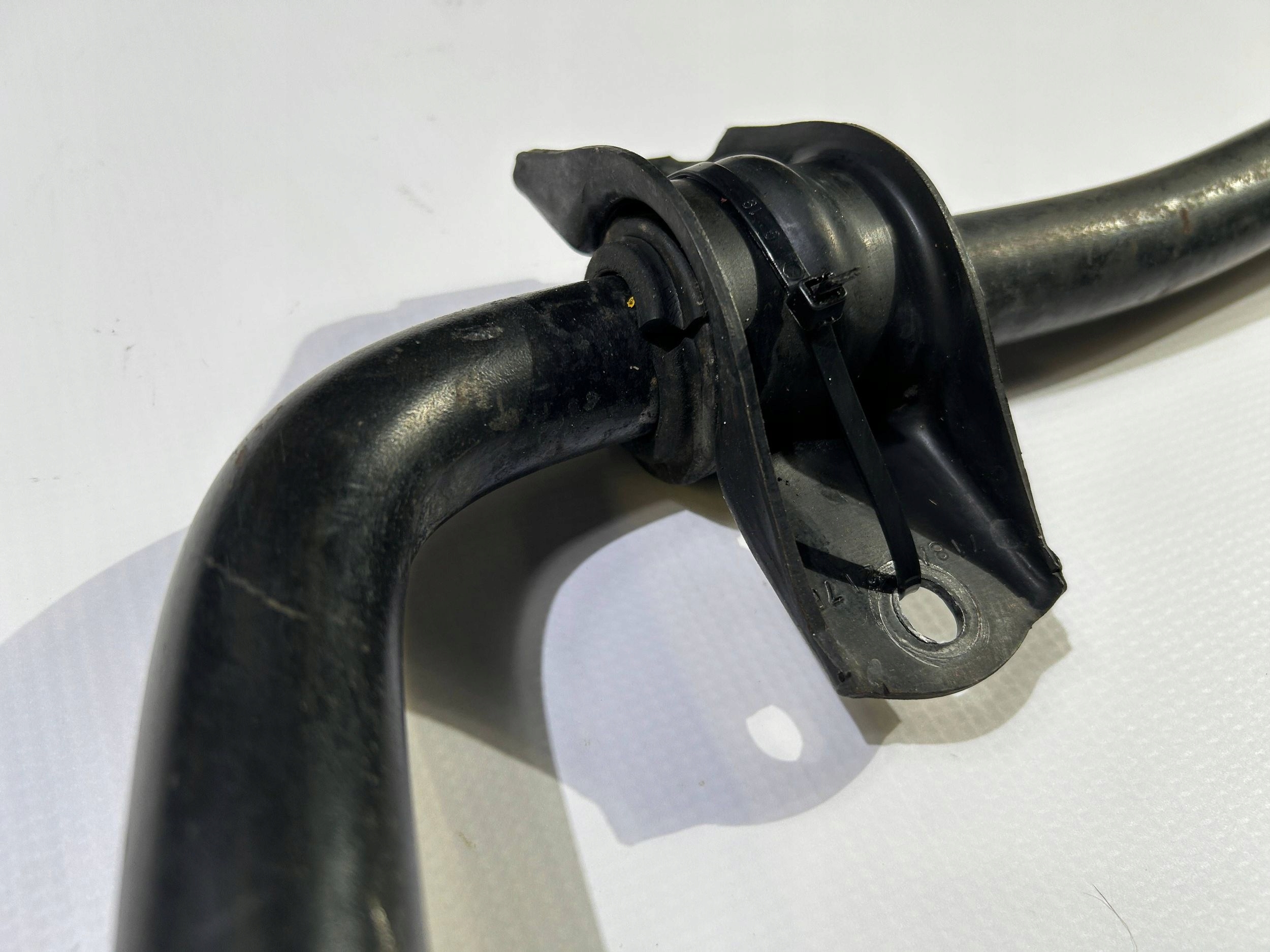 stabilizer rod front Dodge Challenger SRT 6.1 2008
