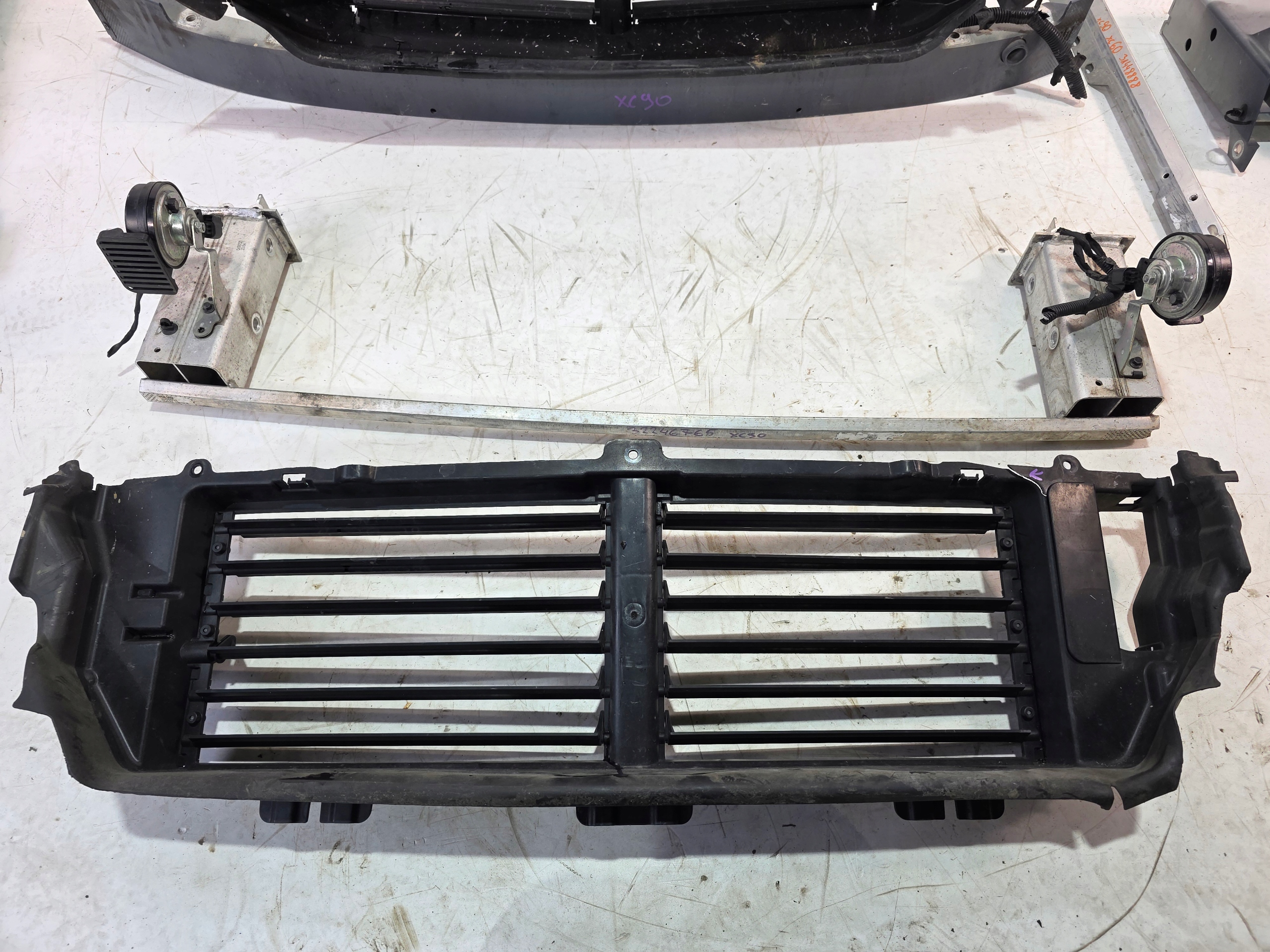 support panel for radiators radiator VOLVO XC60 II LIFT 2.0D 32138766 32222480