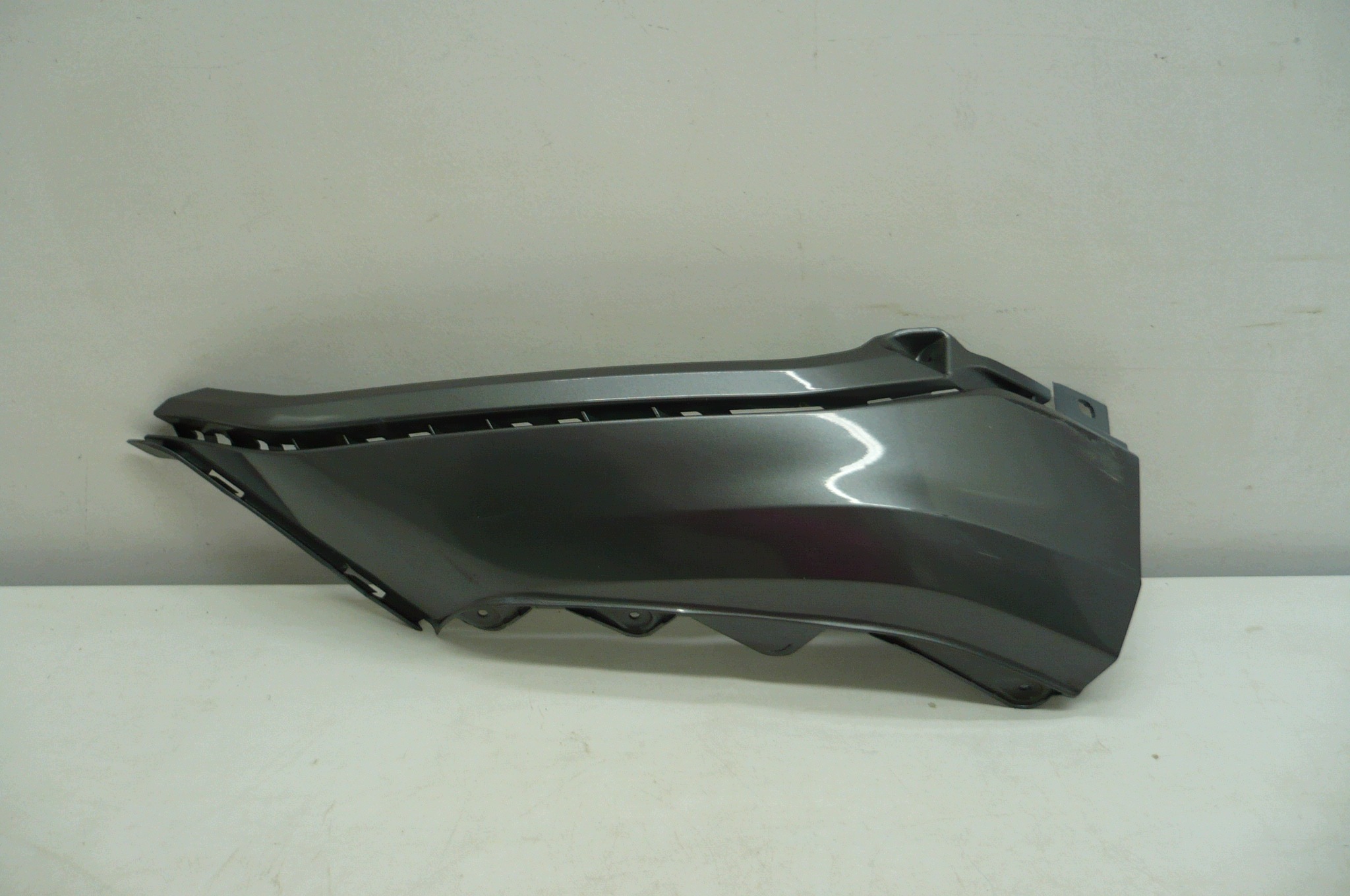 AUDI Q8 4M8 SPOILER corner of a bumper left front 18-23