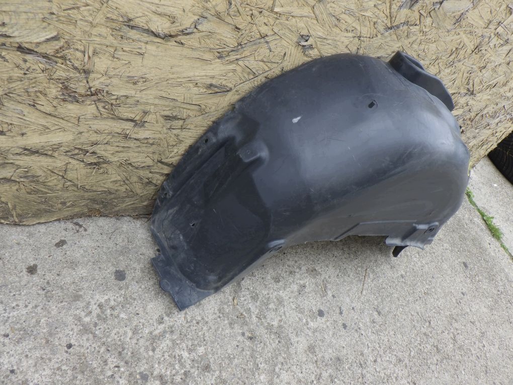 BERLINGO IV PARTNER IV TOYOTA PROACE CITY COMBO E 18- mudguard left rear.
