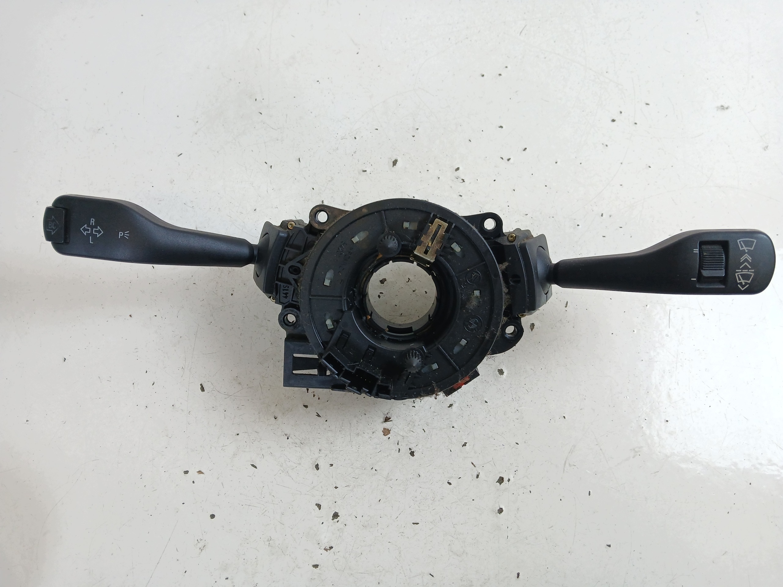 BMW E46 commande levier commodo sous volant 8376445