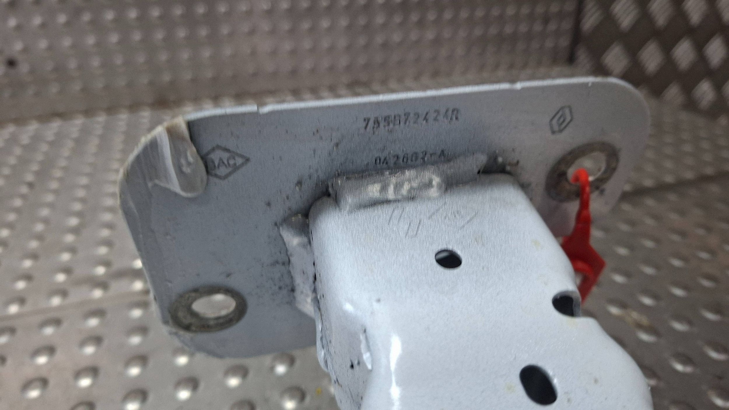 bumper support rear part 850906235R DACIA SANDERO III 2020
