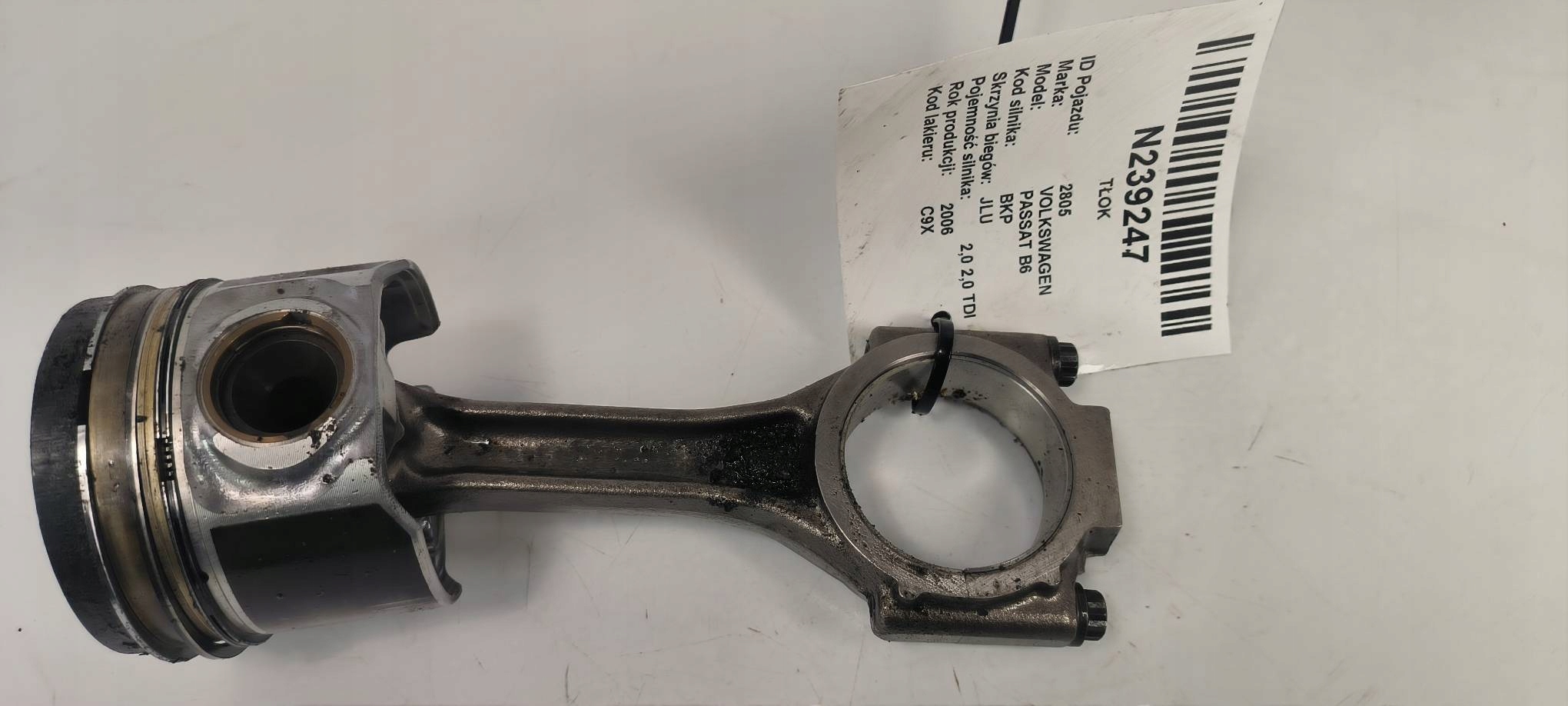 piston connecting rod 038J 2.0 TDI VOLKSWAGEN PASSAT B6