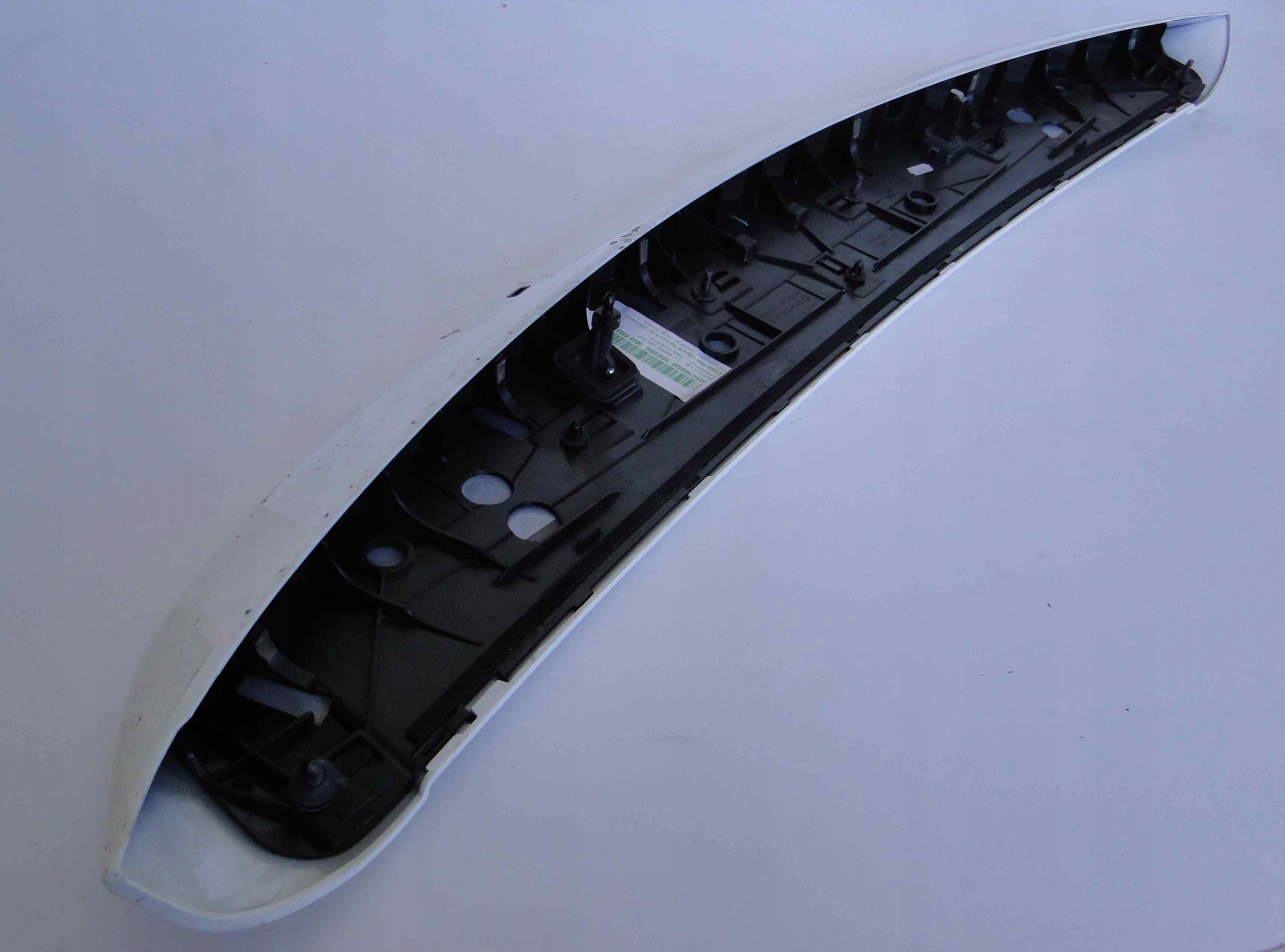 MERCEDES GLK X204 204 SPOILER TYLNY KLAPY TYLNEJ Numer katalogowy części A2047900588