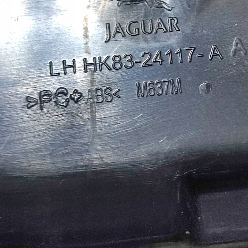 holder front side left Jaguar F-Pace HK8324117AA