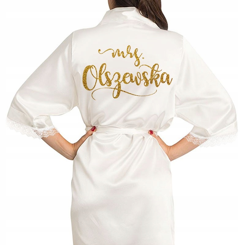 

Szlafrok satynowy personalizowany Mrs. Nazwisko