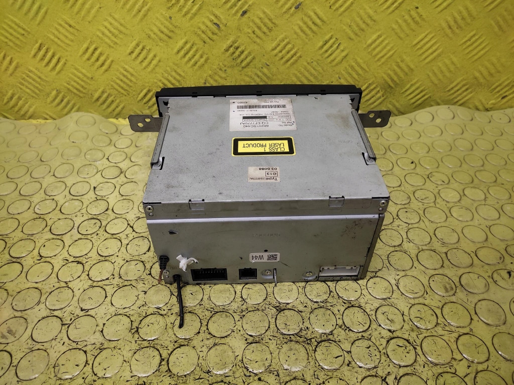 SUBARU FORESTER 2 RADIO ODTWARZACZ 86201SC440