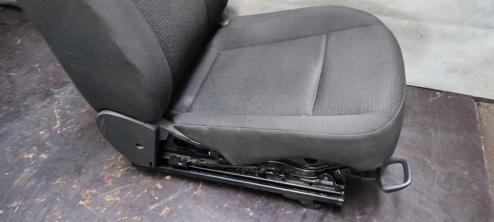 seat front front left driver´s Opel Insignia A kombi