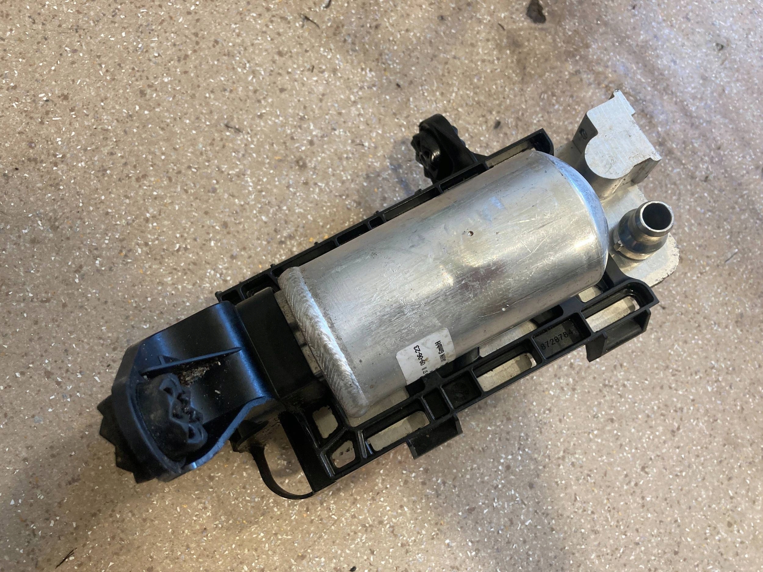 конденсатор кондиционера BMW i4 G26 9476767