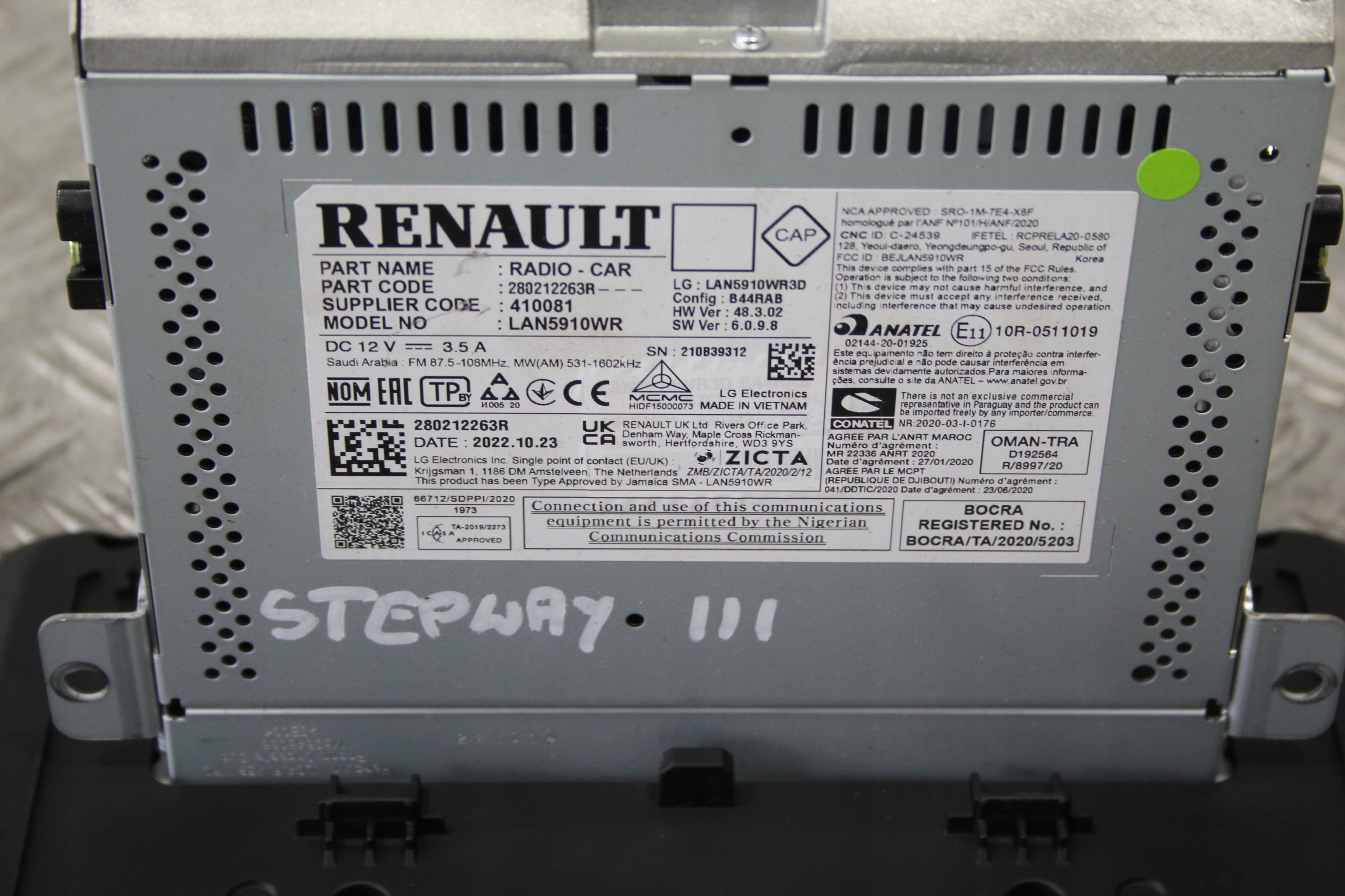 RADIO SANDERO STEPWAY 3 III 280212263R