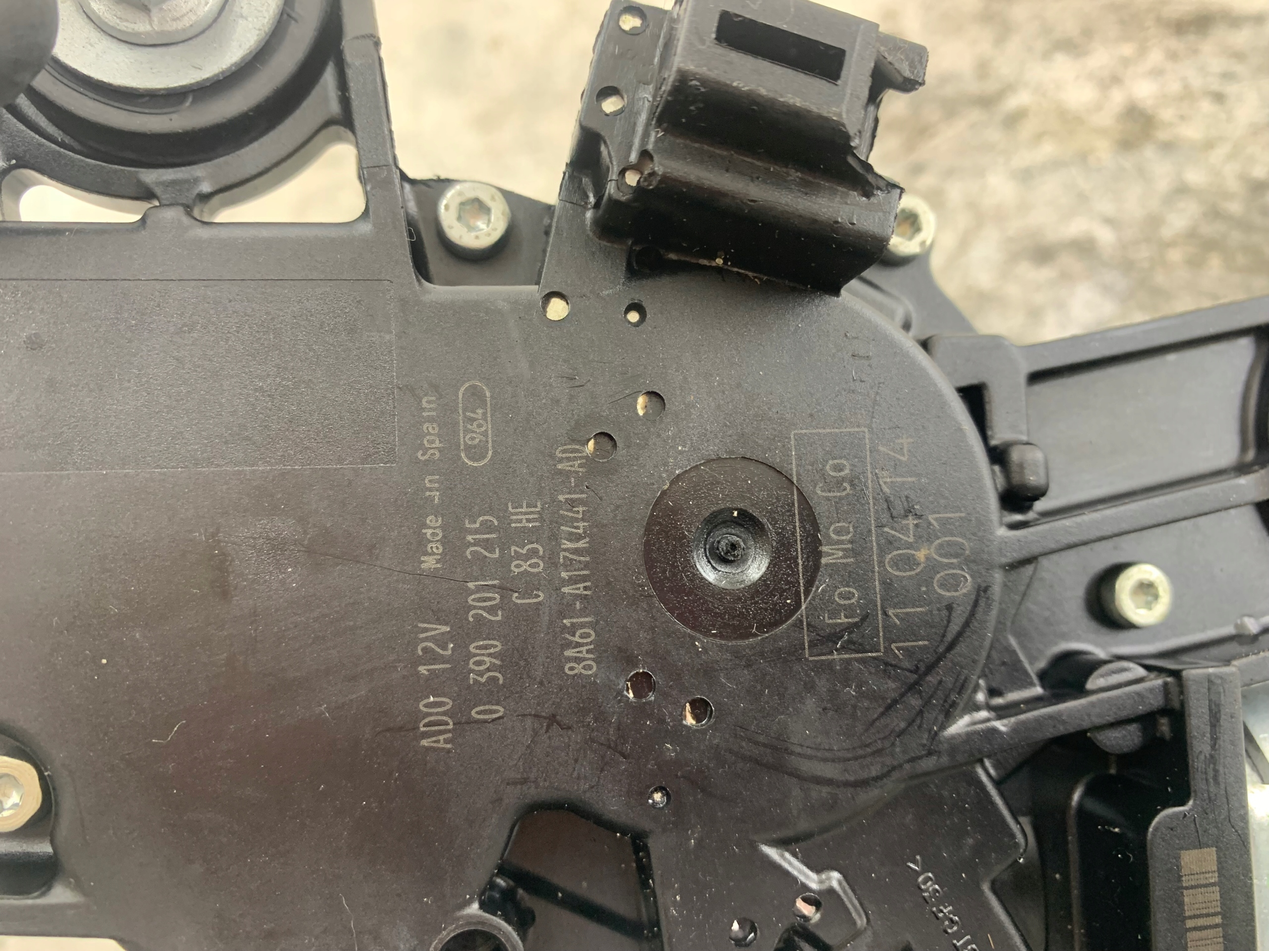 FORD FIESTA MK7 wiper mechanism front 8A6117B571AB
